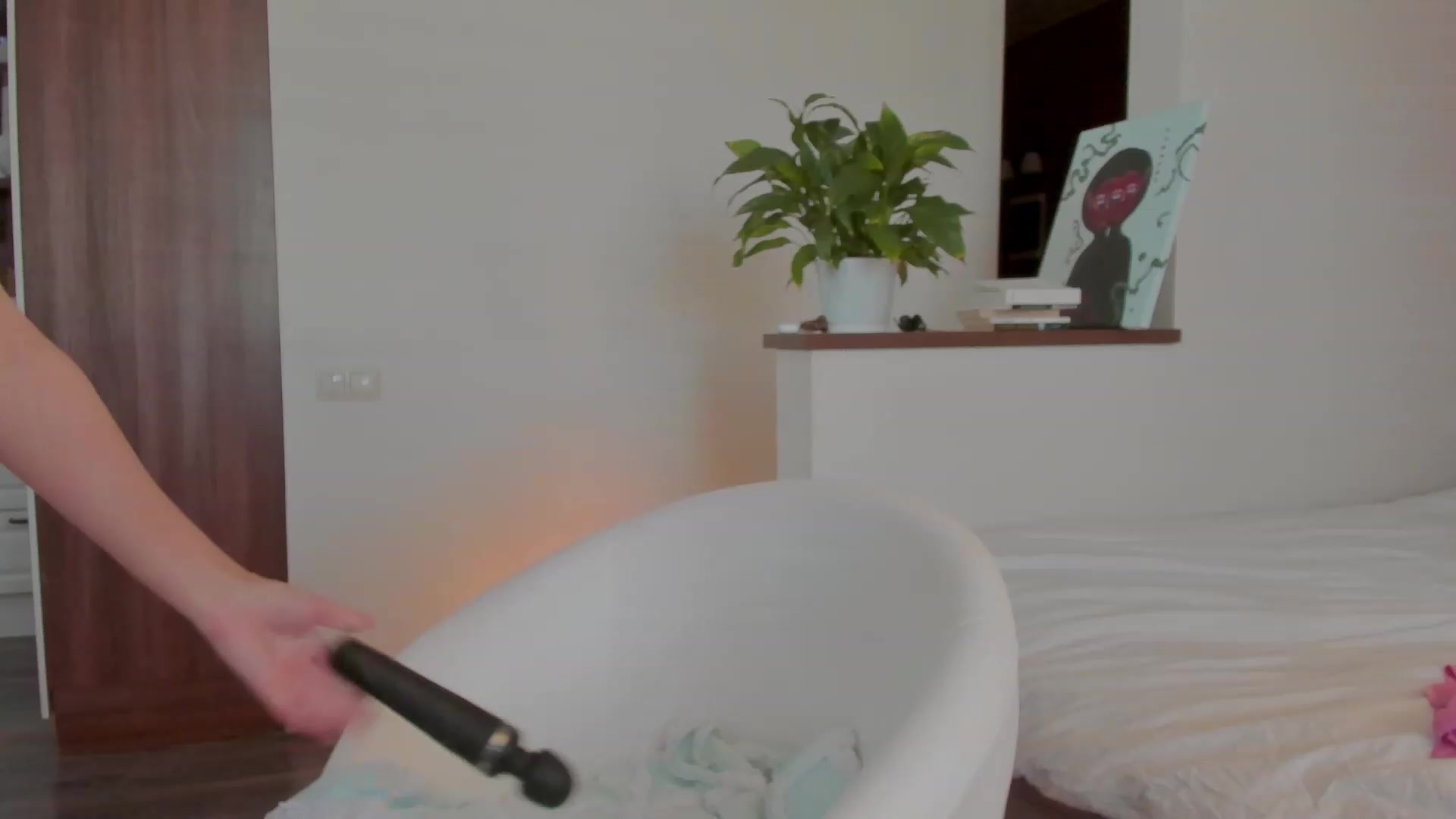 Gallery image thumbnail from AlexaGirl1's myfreecams stream on, 04/10/2023, 12:46 image 19 of 20