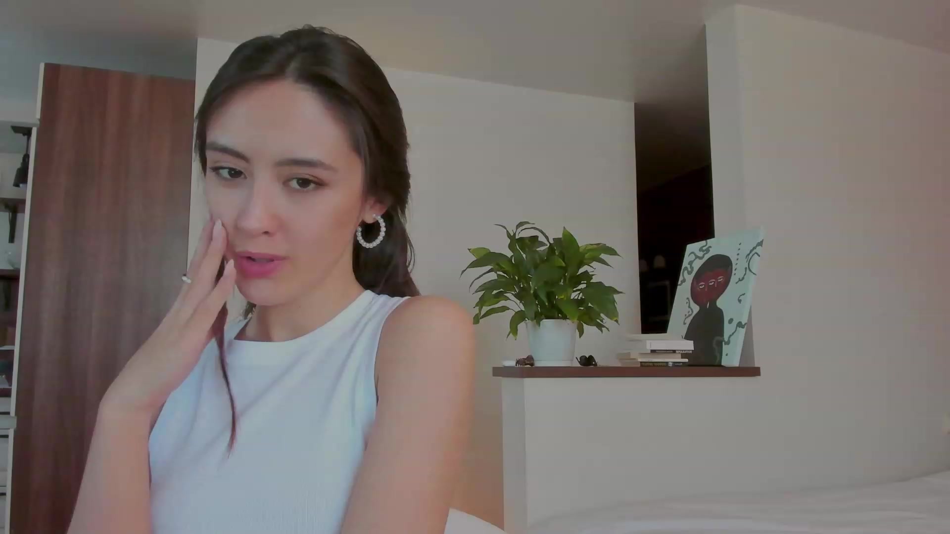 Gallery image thumbnail from AlexaGirl1's myfreecams stream on, 04/10/2023, 12:46 image 15 of 20