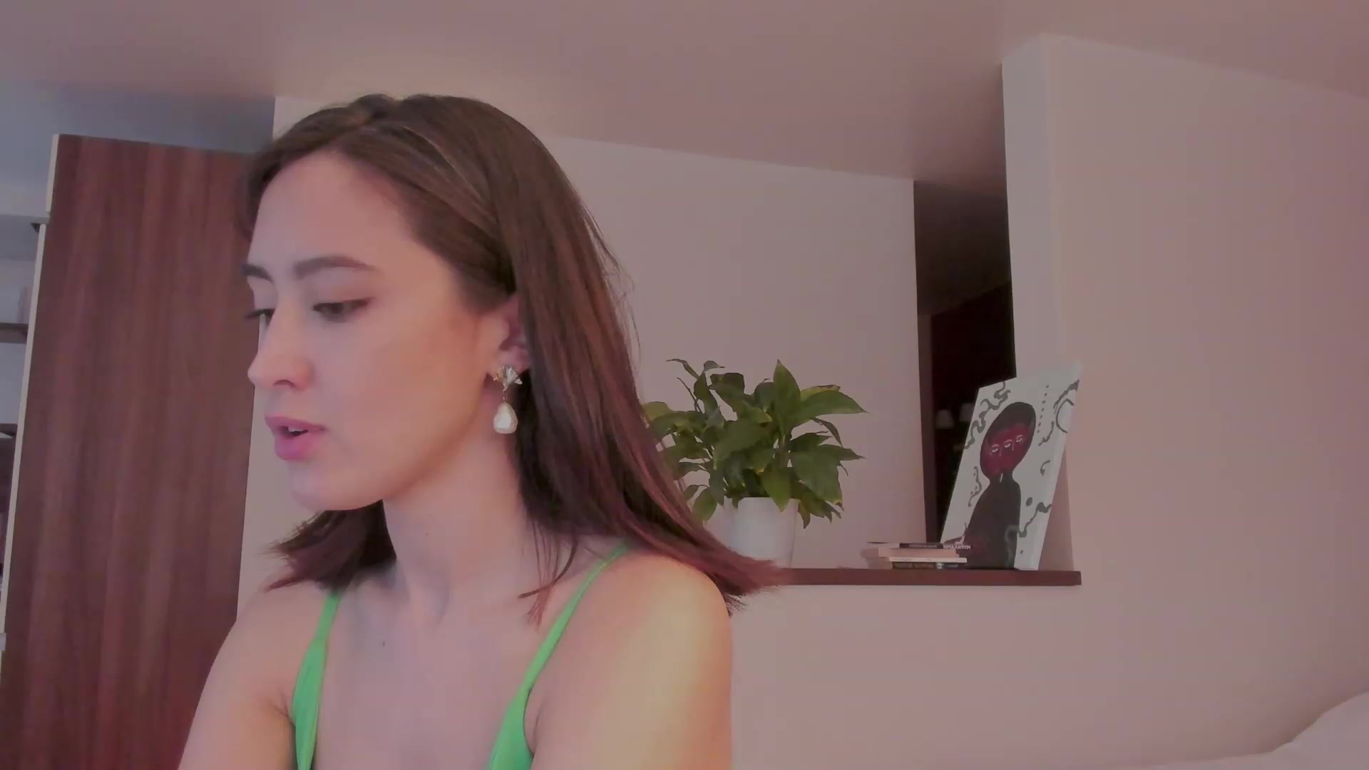 Gallery image thumbnail from AlexaGirl1's myfreecams stream on, 04/21/2023, 13:14 image 18 of 20