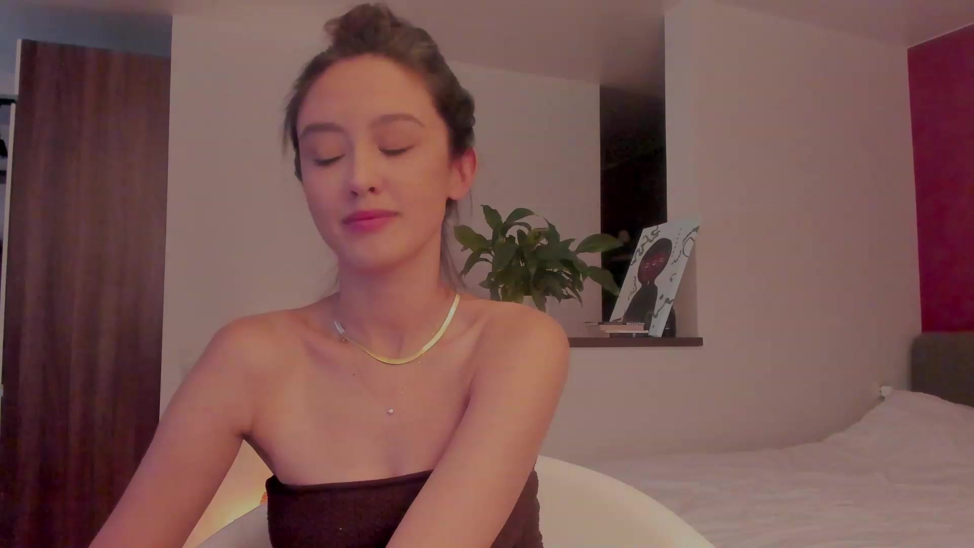 Gallery image thumbnail from AlexaGirl1's myfreecams stream on, 05/24/2023, 17:08 image 2 of 20
