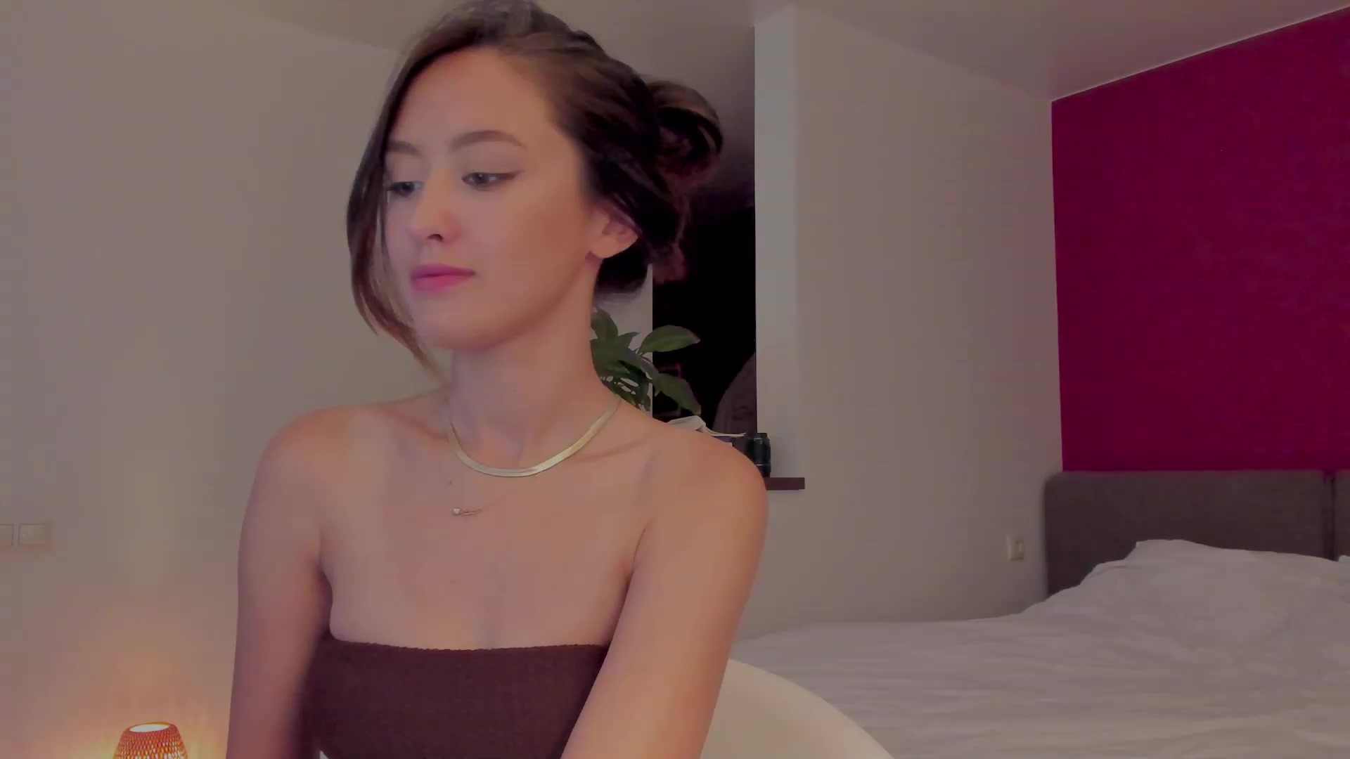 Gallery image thumbnail from AlexaGirl1's myfreecams stream on, 06/01/2023, 15:43 image 7 of 20