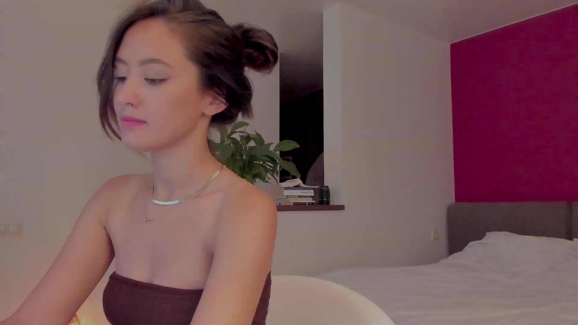 Gallery image thumbnail from AlexaGirl1's myfreecams stream on, 06/01/2023, 15:43 image 5 of 20
