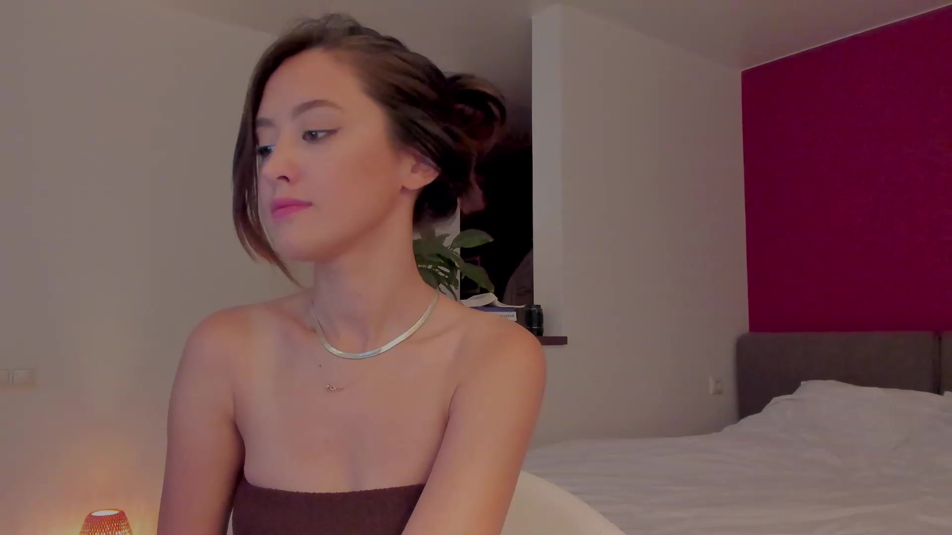 Gallery image thumbnail from AlexaGirl1's myfreecams stream on, 06/01/2023, 15:43 image 10 of 20
