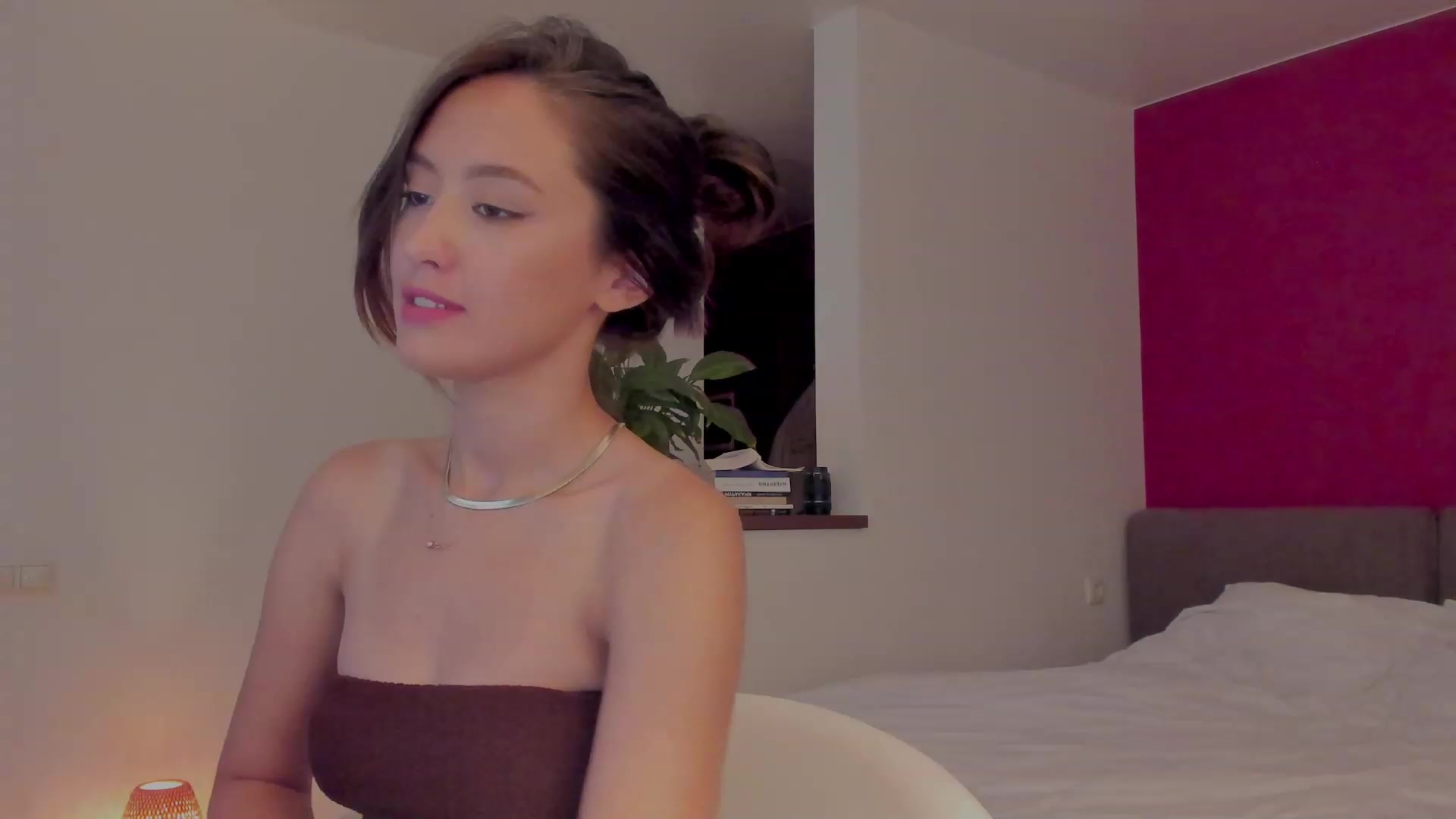 Gallery image thumbnail from AlexaGirl1's myfreecams stream on, 06/01/2023, 15:43 image 6 of 20