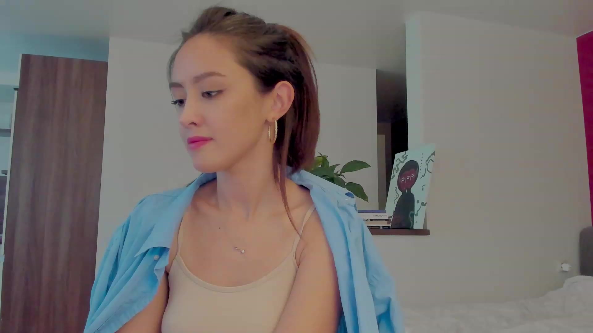 Gallery image thumbnail from AlexaGirl1's myfreecams stream on, 06/07/2023, 15:21 image 10 of 20