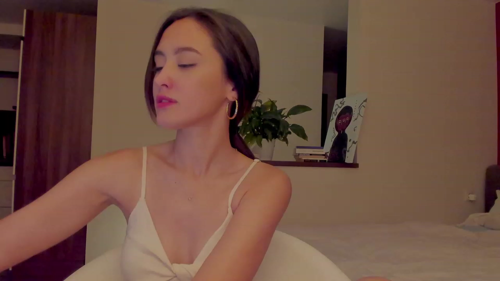 Gallery image thumbnail from AlexaGirl1's myfreecams stream on, 06/15/2023, 18:04 image 20 of 20