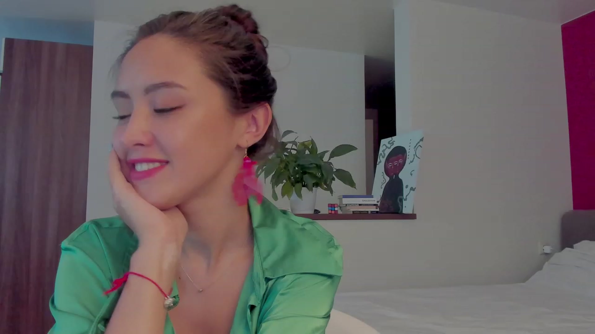 Gallery image thumbnail from AlexaGirl1's myfreecams stream on, 07/12/2023, 13:37 image 18 of 20