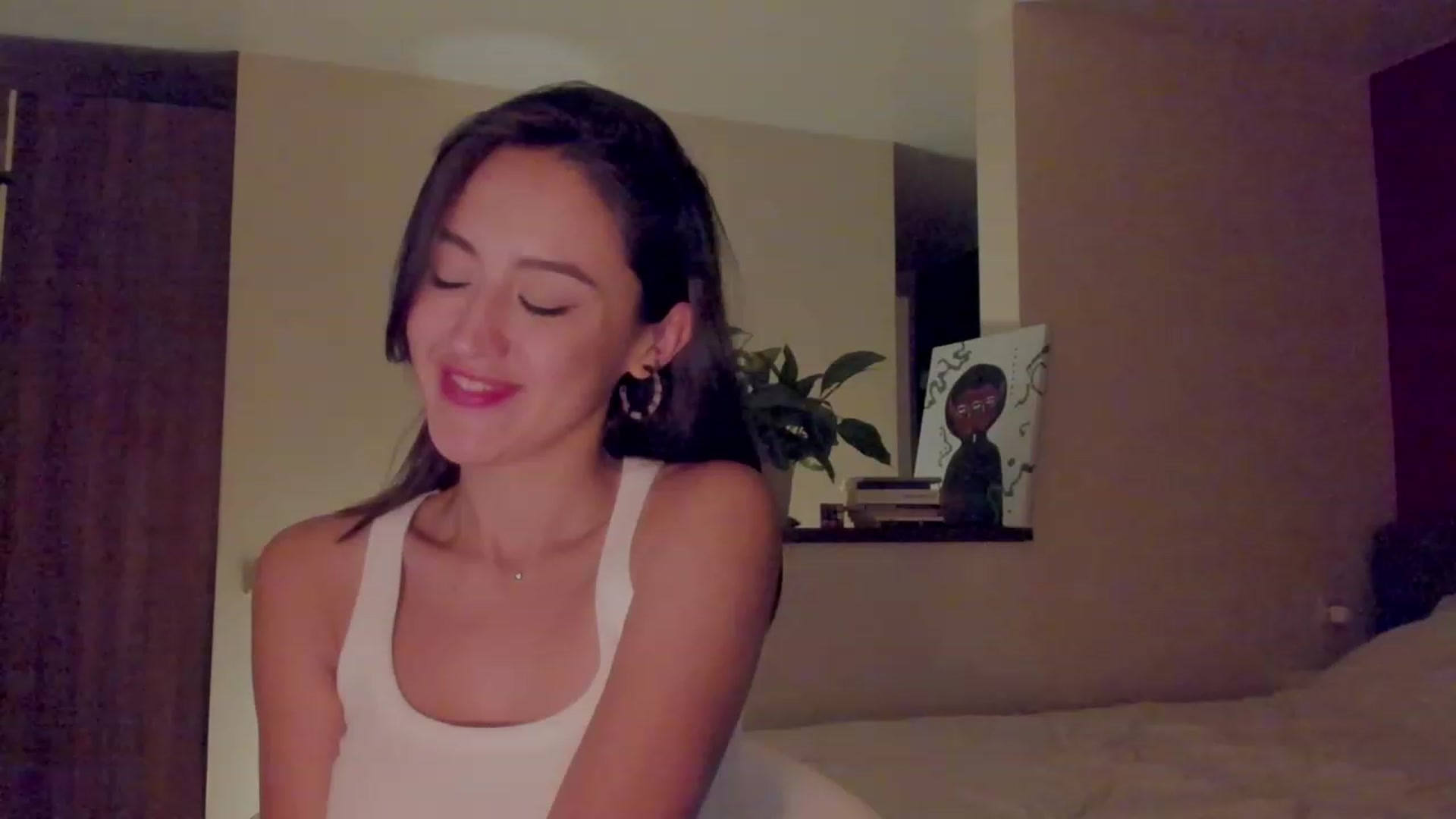 Gallery image thumbnail from AlexaGirl1's myfreecams stream on, 07/18/2023, 18:31 image 5 of 20