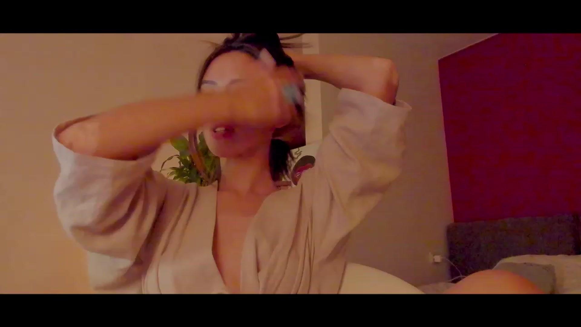 Gallery image thumbnail from AlexaGirl1's myfreecams stream on, 08/05/2023, 20:16 image 18 of 20