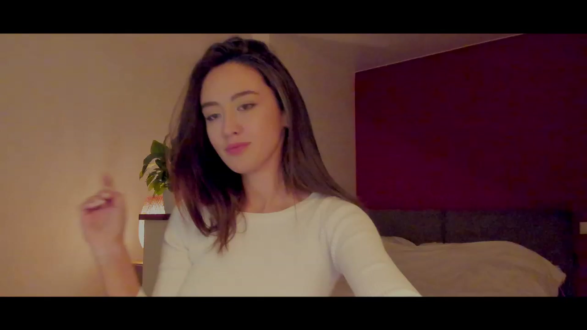 Gallery image thumbnail from AlexaGirl1's myfreecams stream on, 09/06/2023, 16:16 image 15 of 20