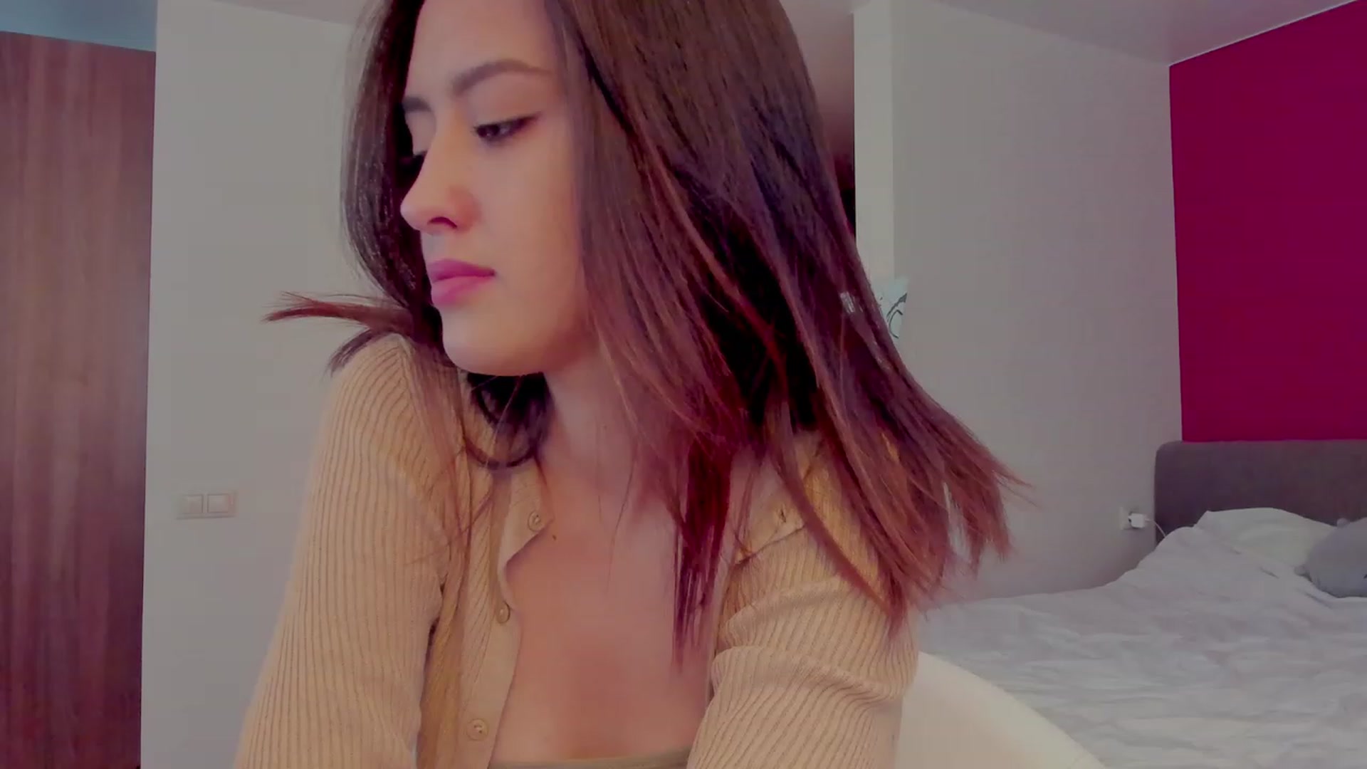 Gallery image thumbnail from AlexaGirl1's myfreecams stream on, 09/16/2023, 12:41 image 14 of 20