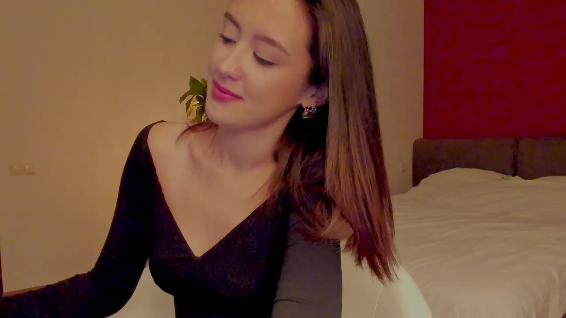 Gallery image thumbnail from AlexaGirl1's myfreecams stream on, 09/18/2023, 16:22 image 6 of 20