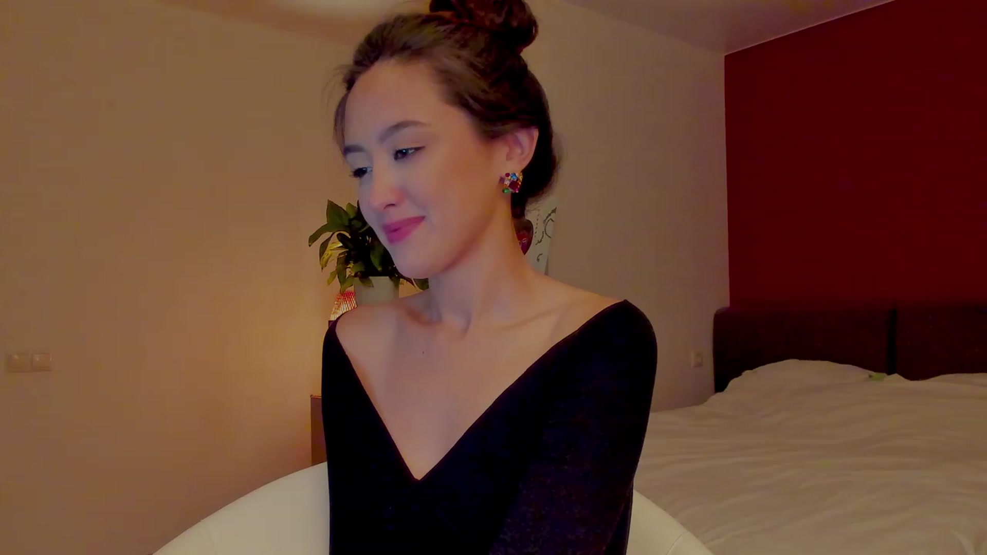 Gallery image thumbnail from AlexaGirl1's myfreecams stream on, 09/18/2023, 16:22 image 17 of 20