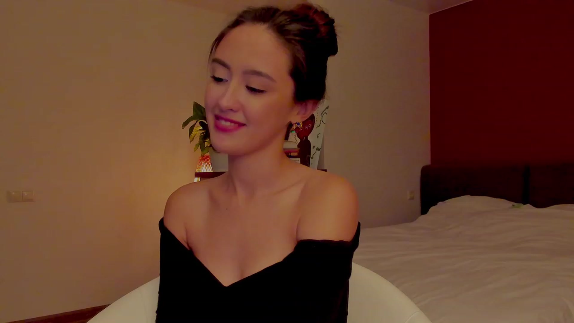 Gallery image thumbnail from AlexaGirl1's myfreecams stream on, 09/18/2023, 19:22 image 3 of 20