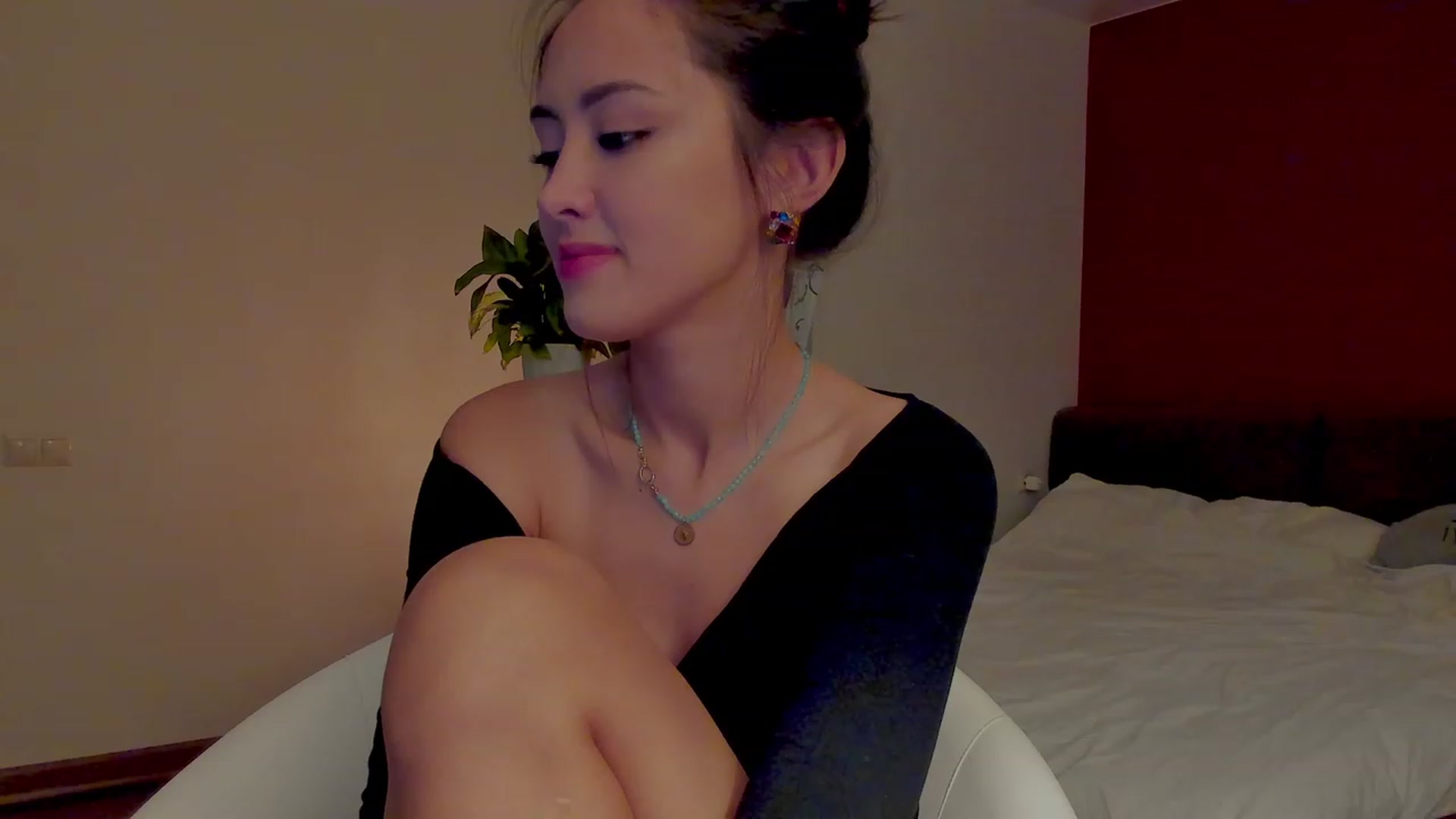 Gallery image thumbnail from AlexaGirl1's myfreecams stream on, 09/25/2023, 18:16 image 12 of 20