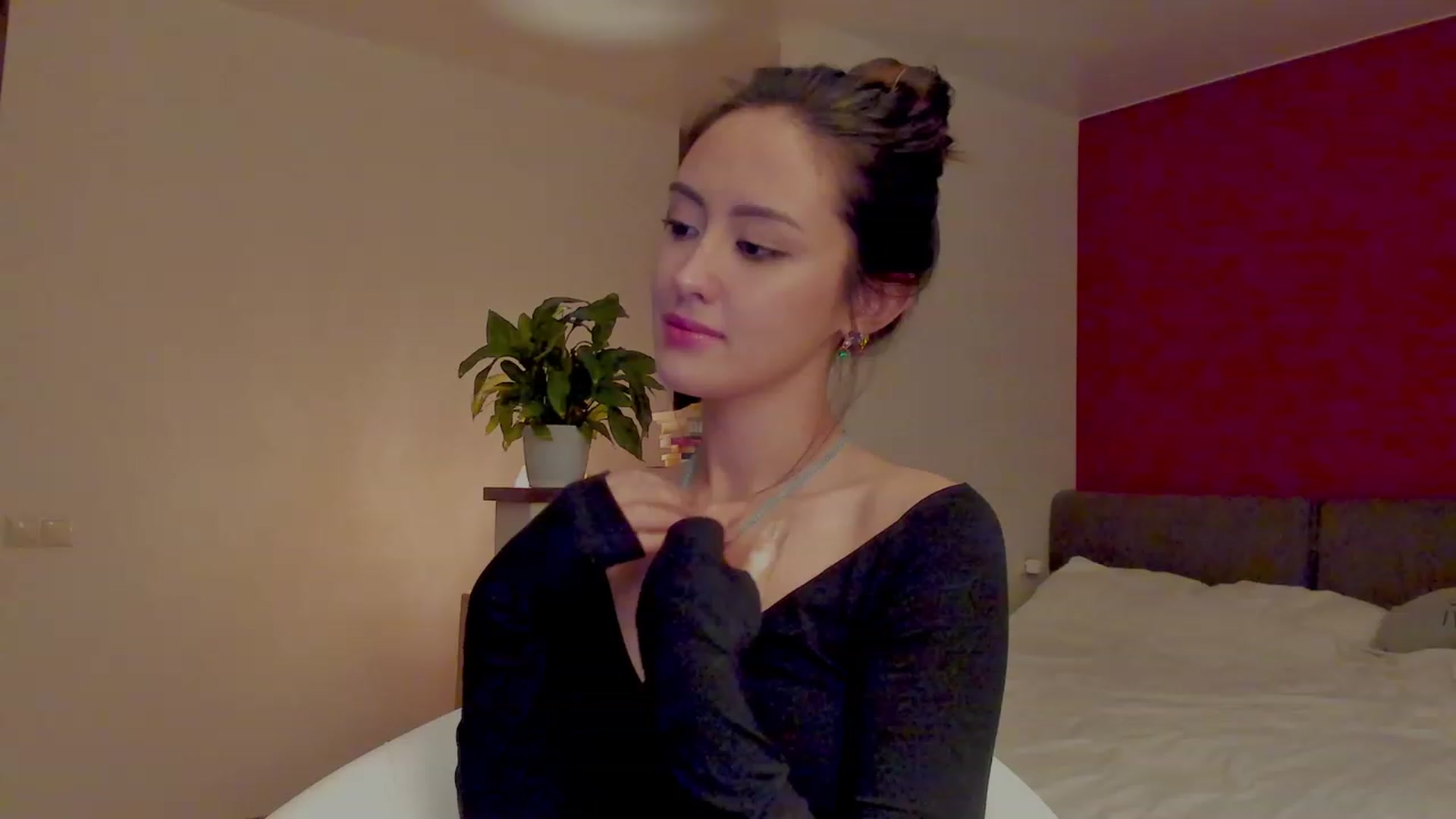 Gallery image thumbnail from AlexaGirl1's myfreecams stream on, 09/25/2023, 18:16 image 2 of 20