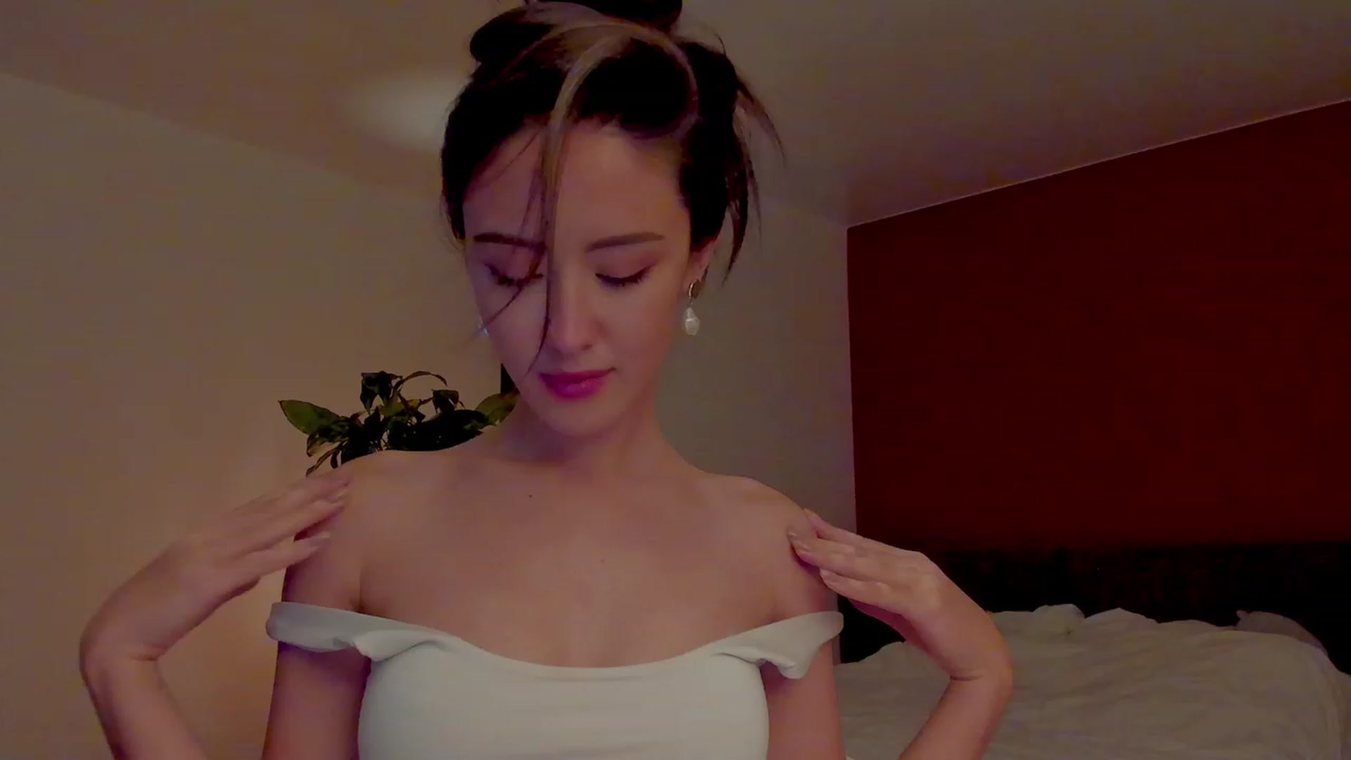 Gallery image thumbnail from AlexaGirl1's myfreecams stream on, 10/09/2023, 18:46 image 3 of 20