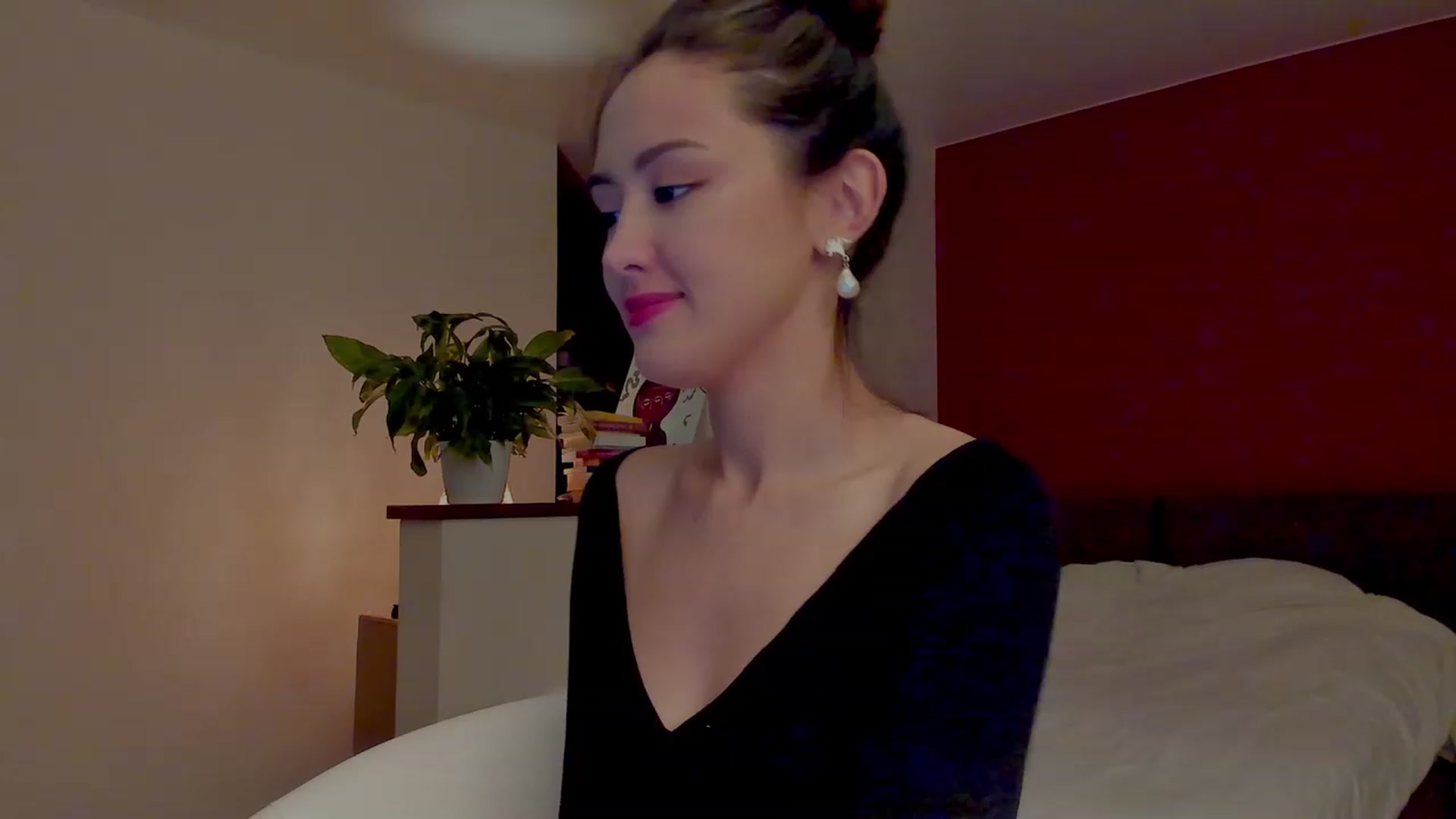 Gallery image thumbnail from AlexaGirl1's myfreecams stream on, 10/12/2023, 15:29 image 4 of 20