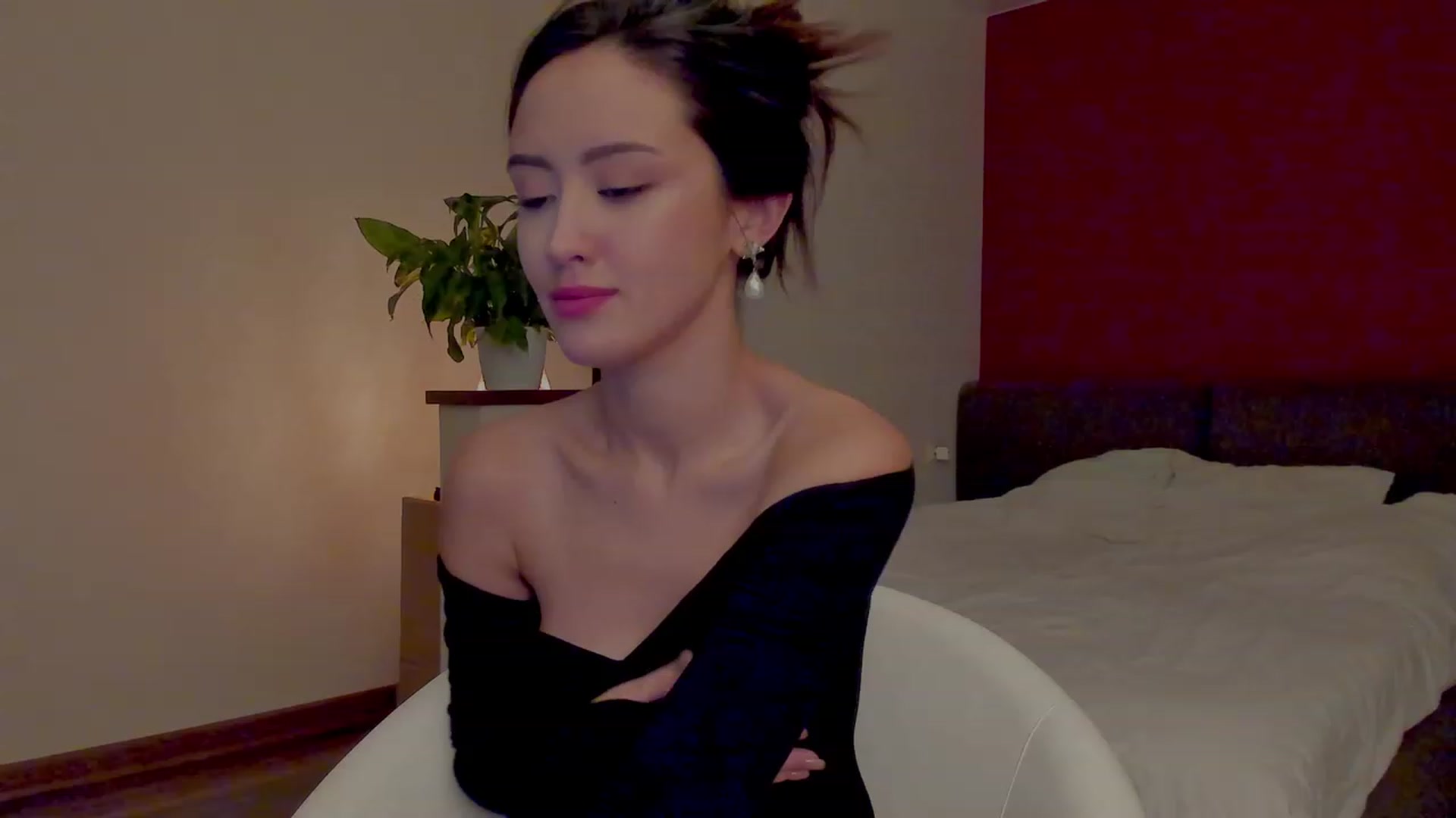 Gallery image thumbnail from AlexaGirl1's myfreecams stream on, 10/12/2023, 18:17 image 8 of 20