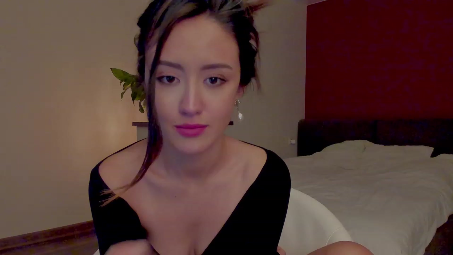 Gallery image thumbnail from AlexaGirl1's myfreecams stream on, 10/12/2023, 18:17 image 13 of 20