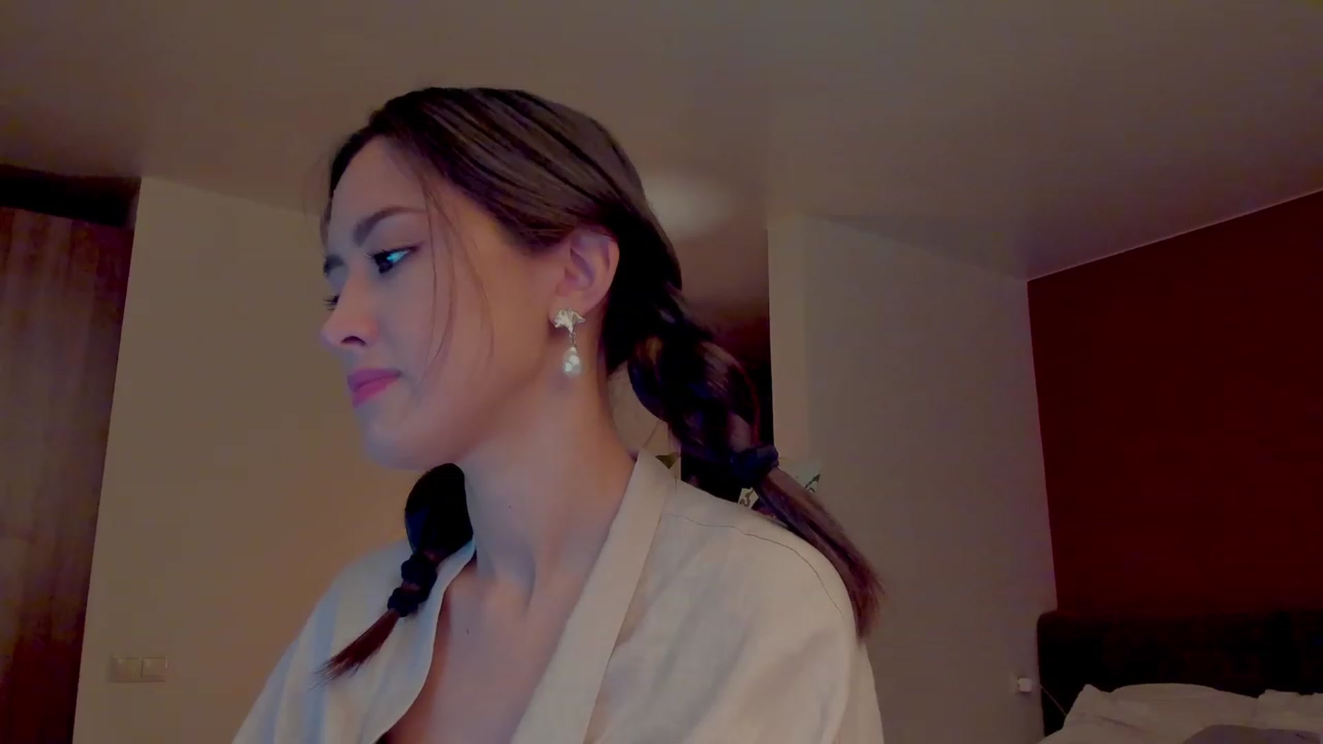 Gallery image thumbnail from AlexaGirl1's myfreecams stream on, 10/18/2023, 17:04 image 6 of 20