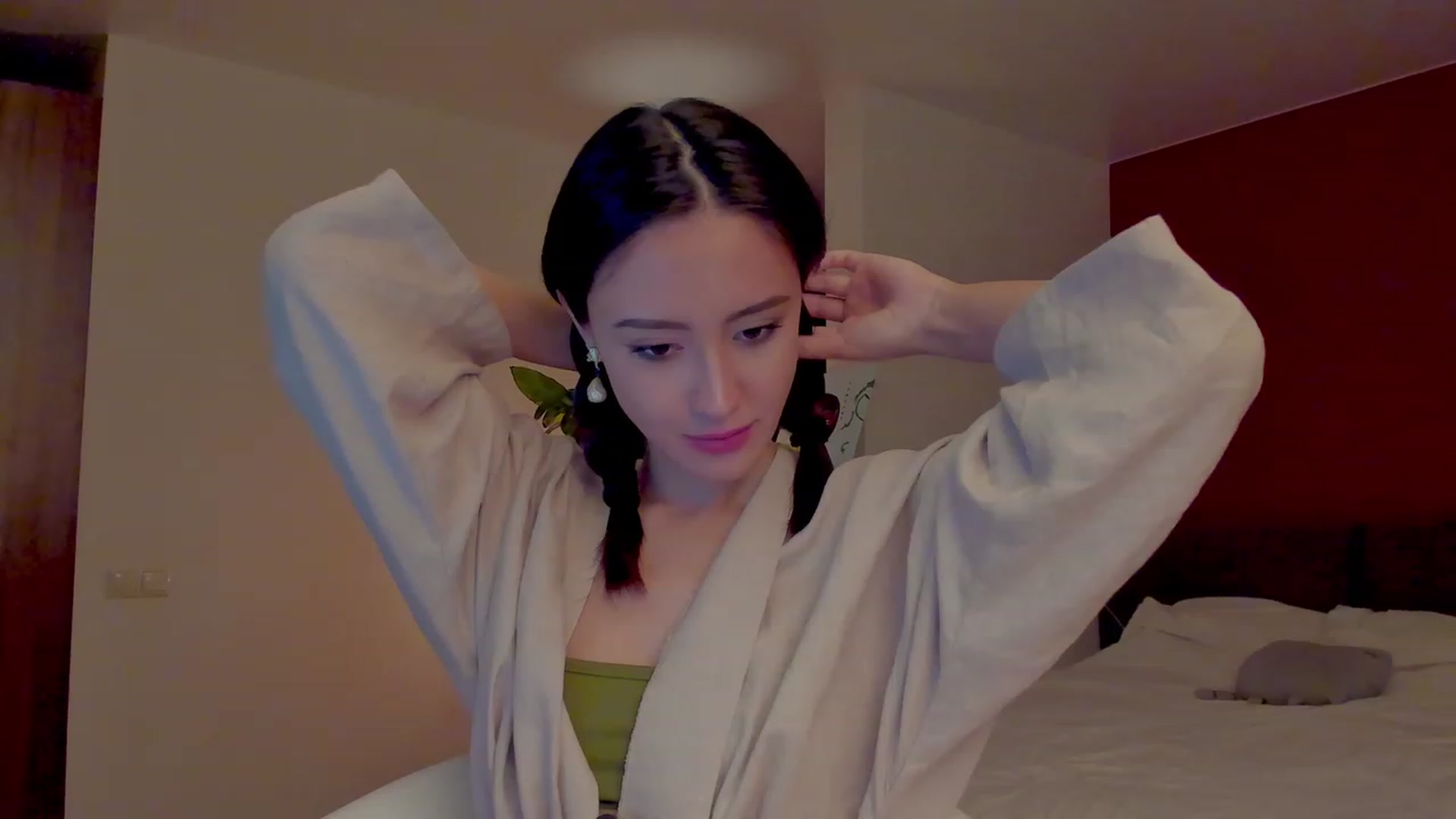 Gallery image thumbnail from AlexaGirl1's myfreecams stream on, 10/18/2023, 17:04 image 1 of 20