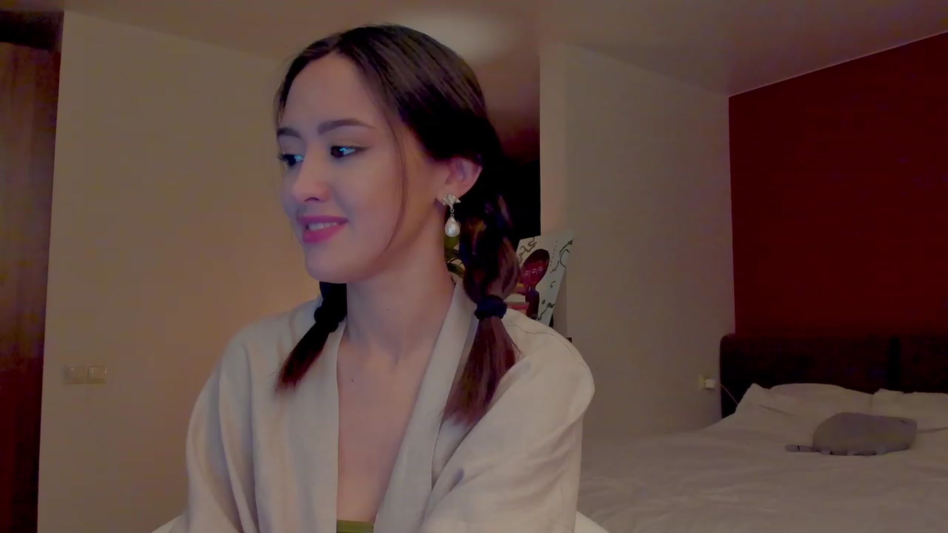 Gallery image thumbnail from AlexaGirl1's myfreecams stream on, 10/18/2023, 17:04 image 2 of 20