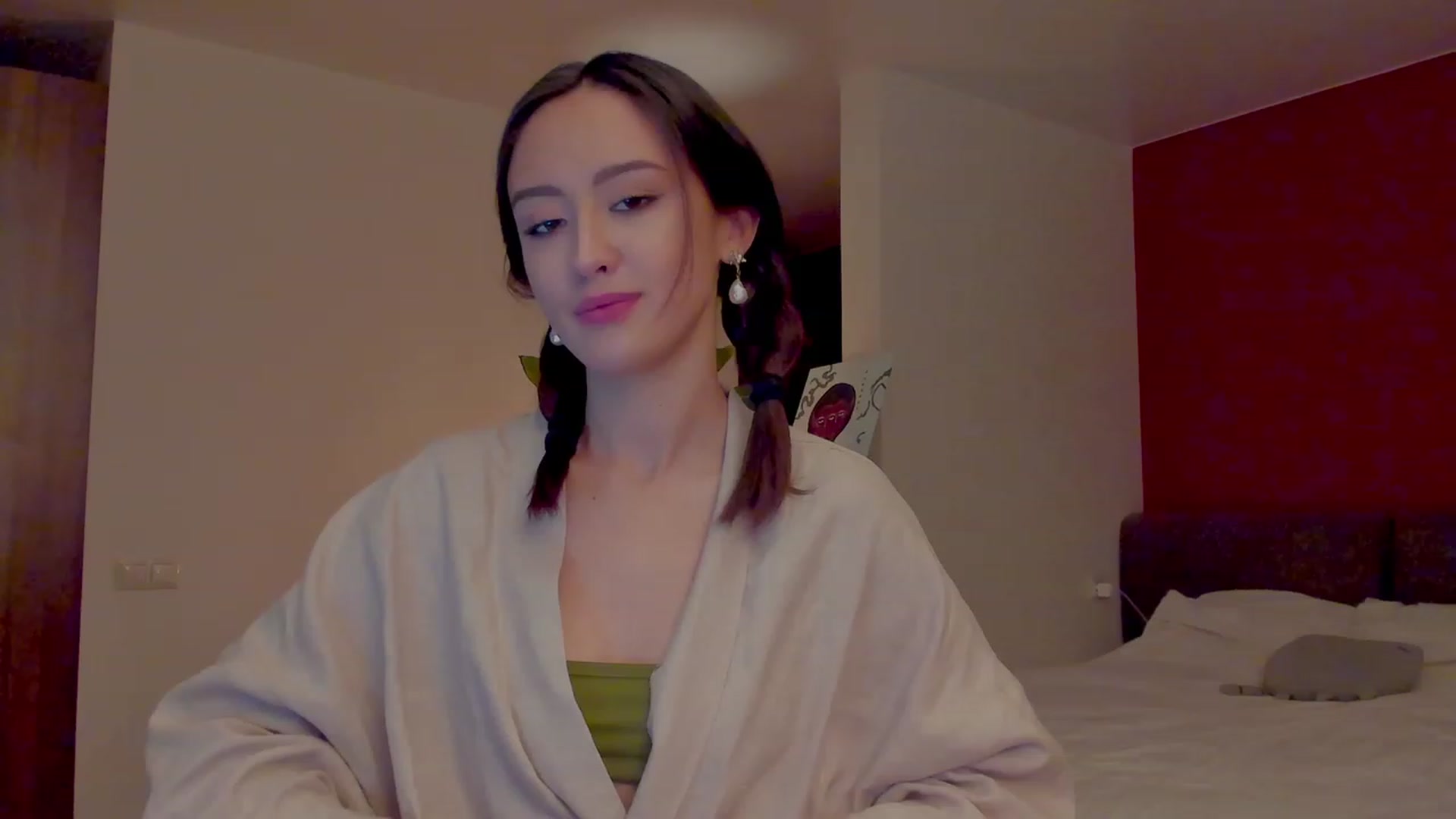 Gallery image thumbnail from AlexaGirl1's myfreecams stream on, 10/18/2023, 17:04 image 5 of 20