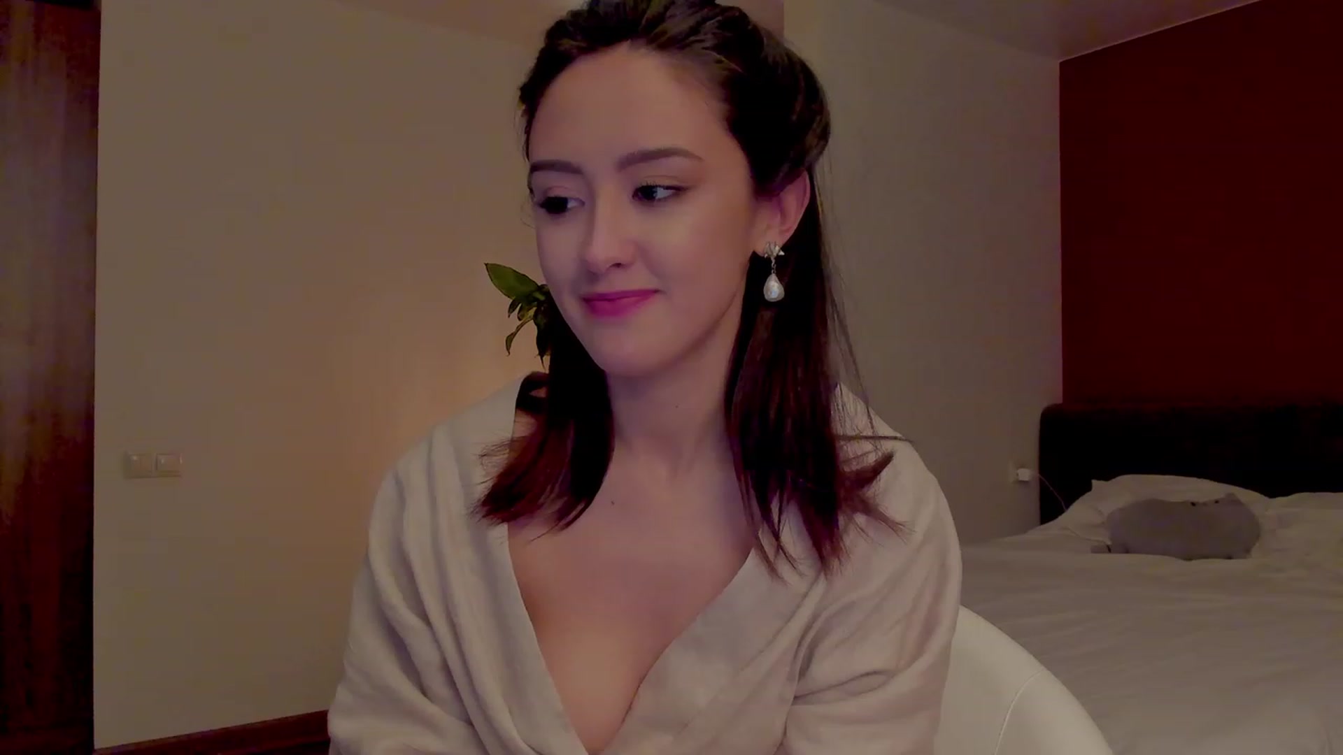 Gallery image thumbnail from AlexaGirl1's myfreecams stream on, 10/18/2023, 20:12 image 1 of 20