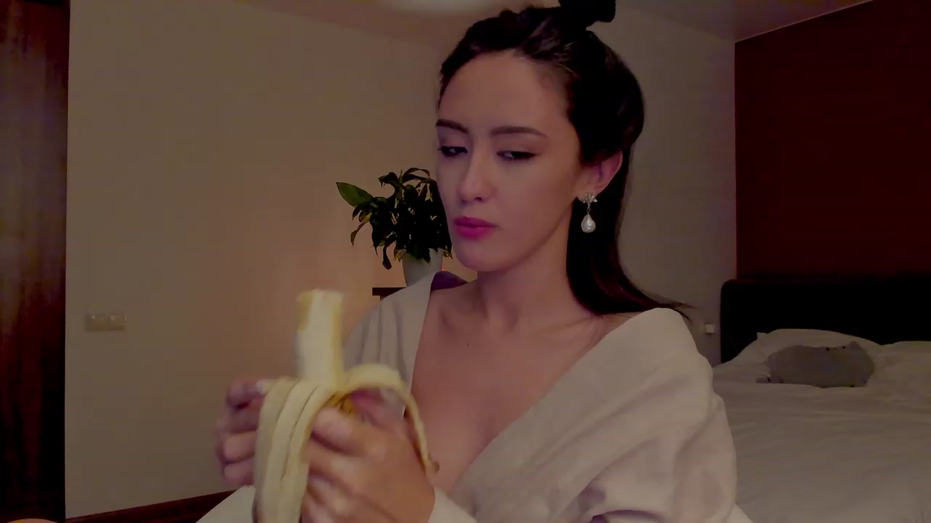 Gallery image thumbnail from AlexaGirl1's myfreecams stream on, 10/18/2023, 20:12 image 3 of 20