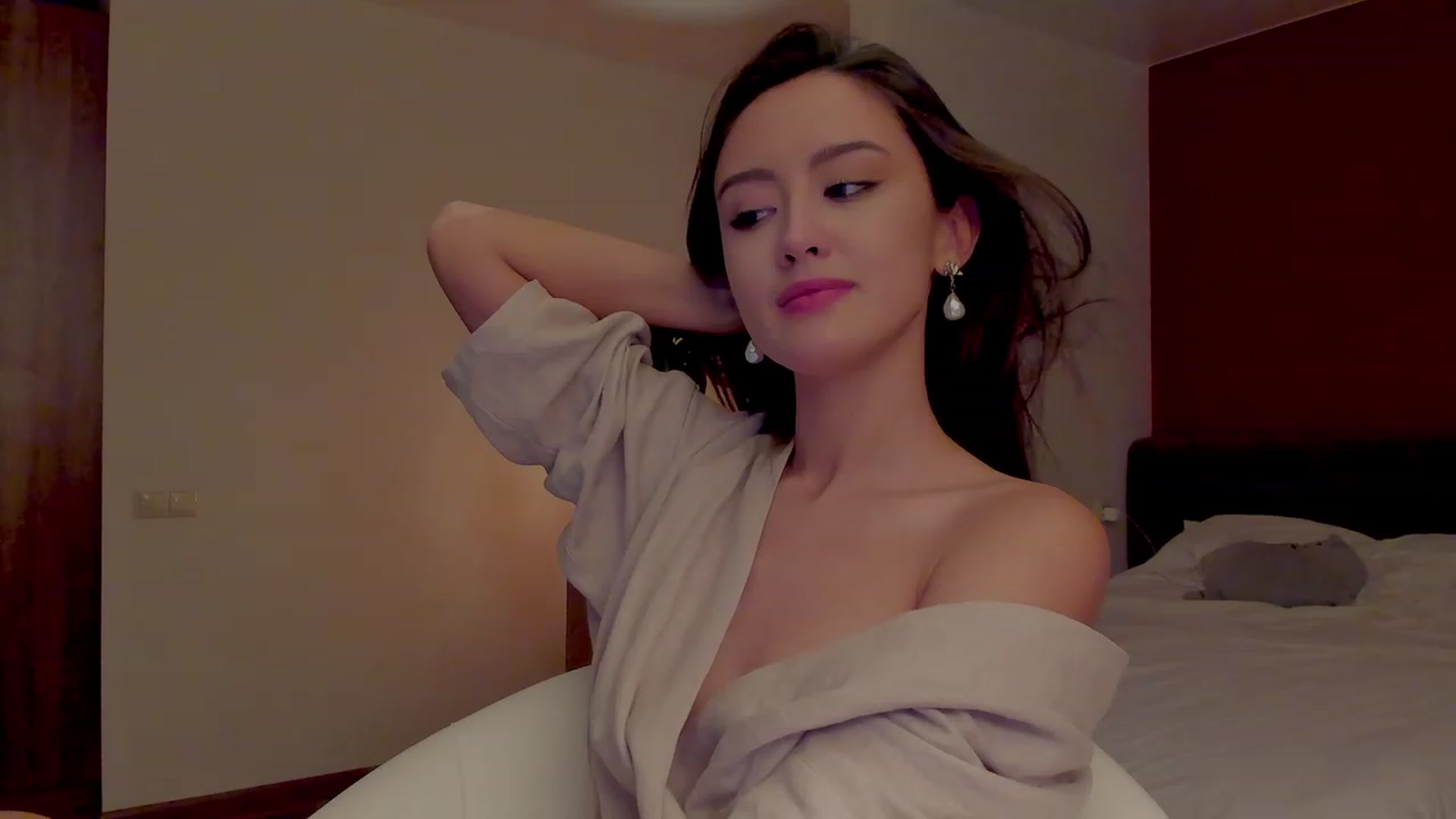 Gallery image thumbnail from AlexaGirl1's myfreecams stream on, 10/18/2023, 20:12 image 6 of 20