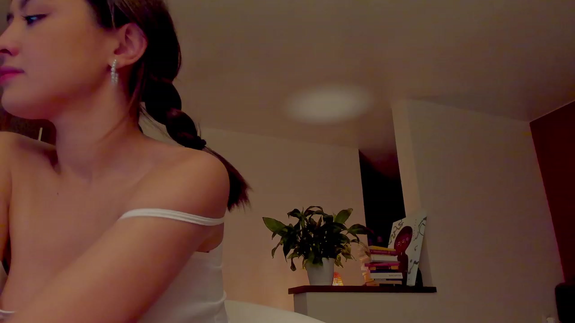 Gallery image thumbnail from AlexaGirl1's myfreecams stream on, 10/19/2023, 17:31 image 14 of 20