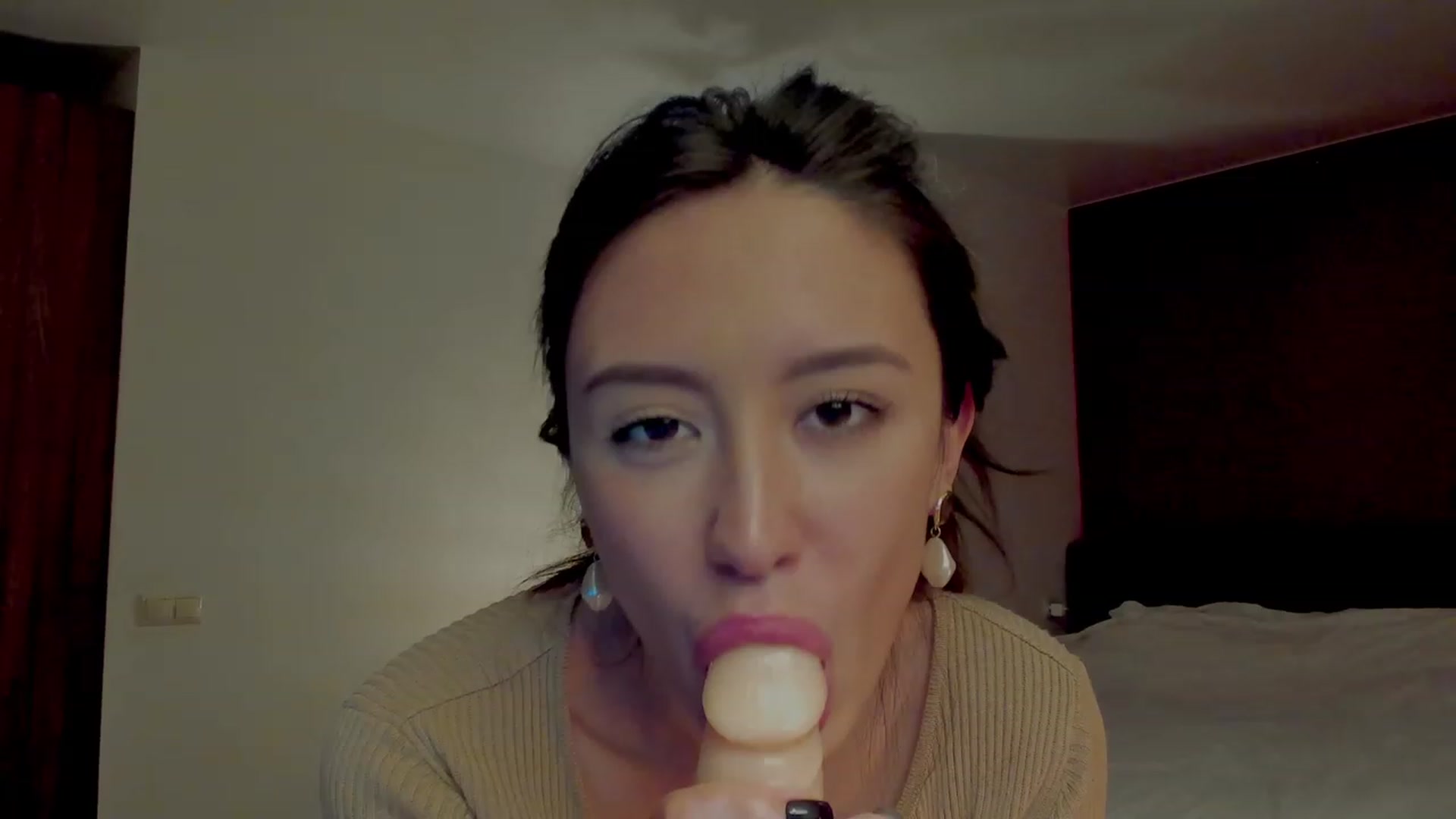 Gallery image thumbnail from AlexaGirl1's myfreecams stream on, 11/16/2023, 16:13 image 18 of 20