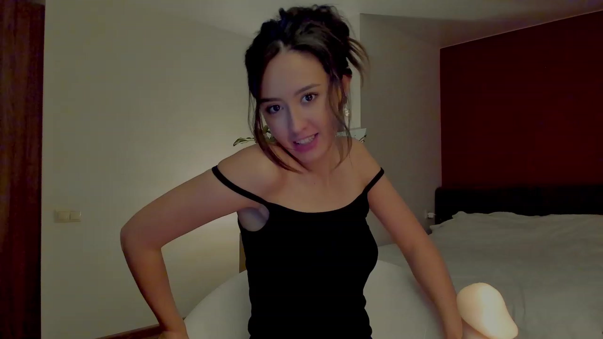 Gallery image thumbnail from AlexaGirl1's myfreecams stream on, 11/16/2023, 17:37 image 15 of 20