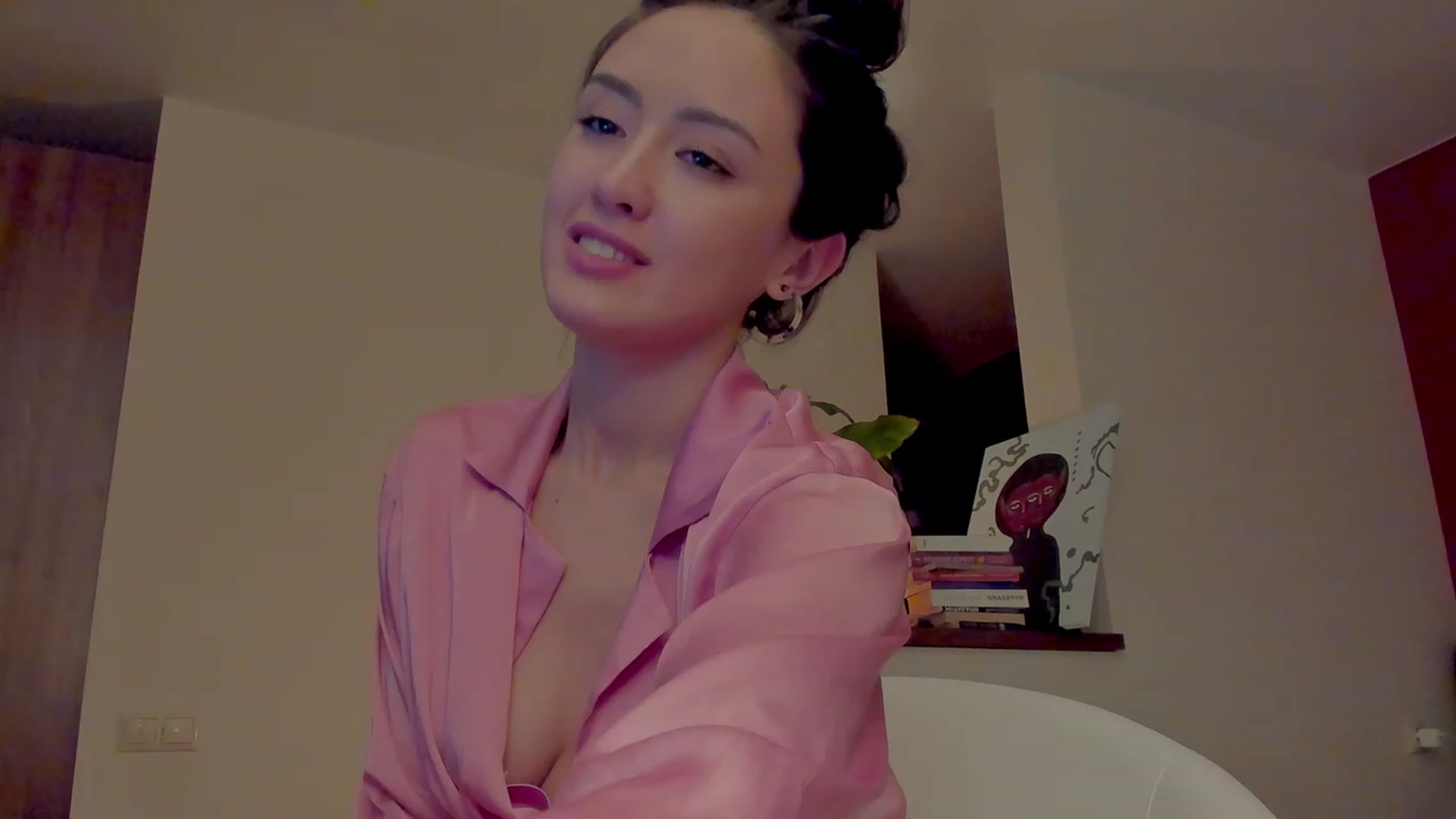 Gallery image thumbnail from AlexaGirl1's myfreecams stream on, 11/24/2023, 18:22 image 9 of 20