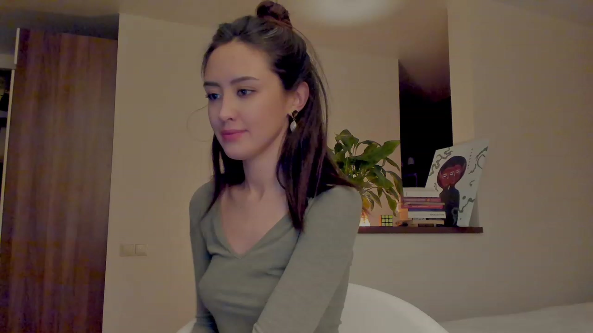 Gallery image thumbnail from AlexaGirl1's myfreecams stream on, 11/29/2023, 19:02 image 14 of 20