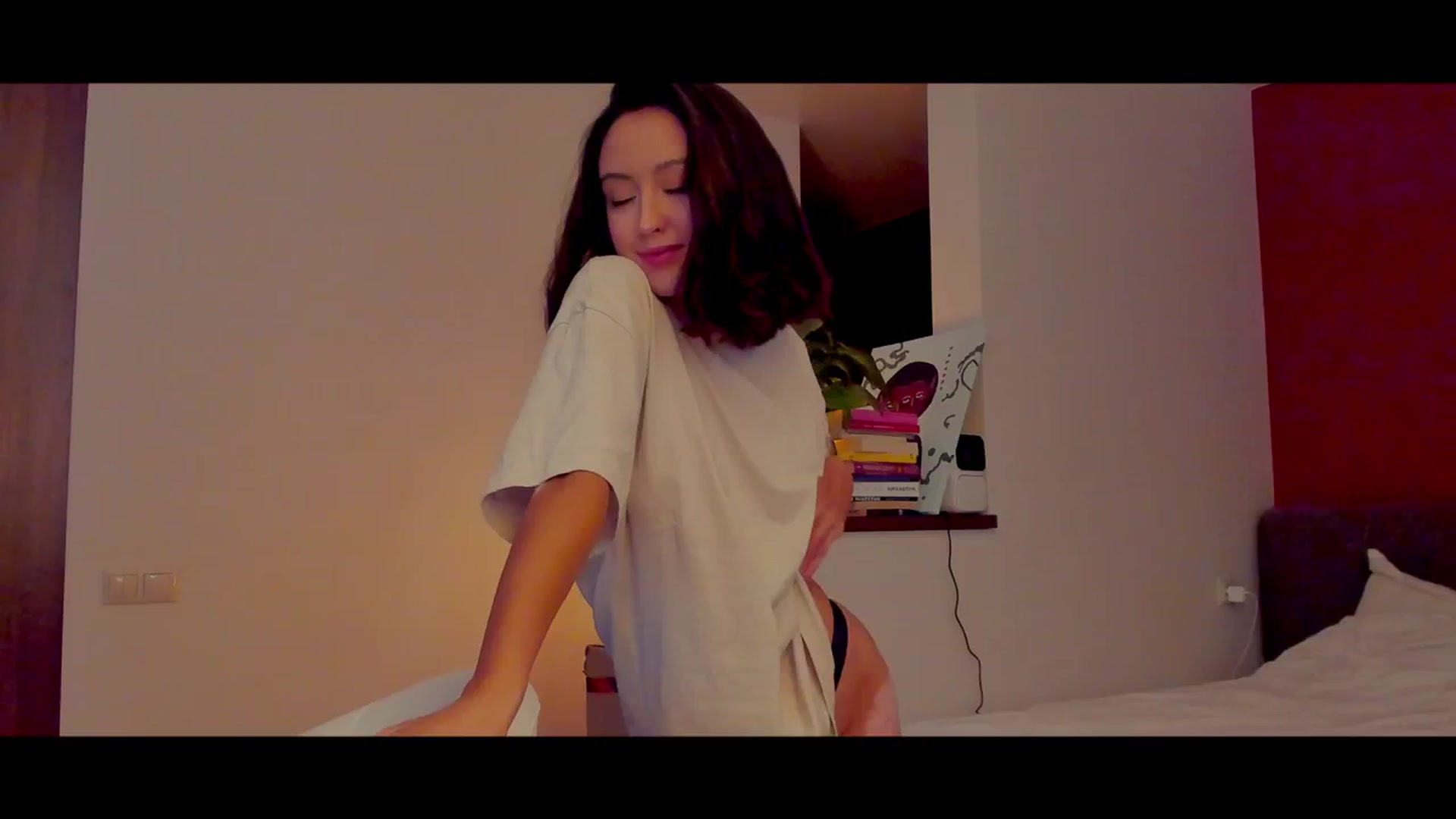 Gallery image thumbnail from AlexaGirl1's myfreecams stream on, 02/21/2024, 13:41 image 8 of 20