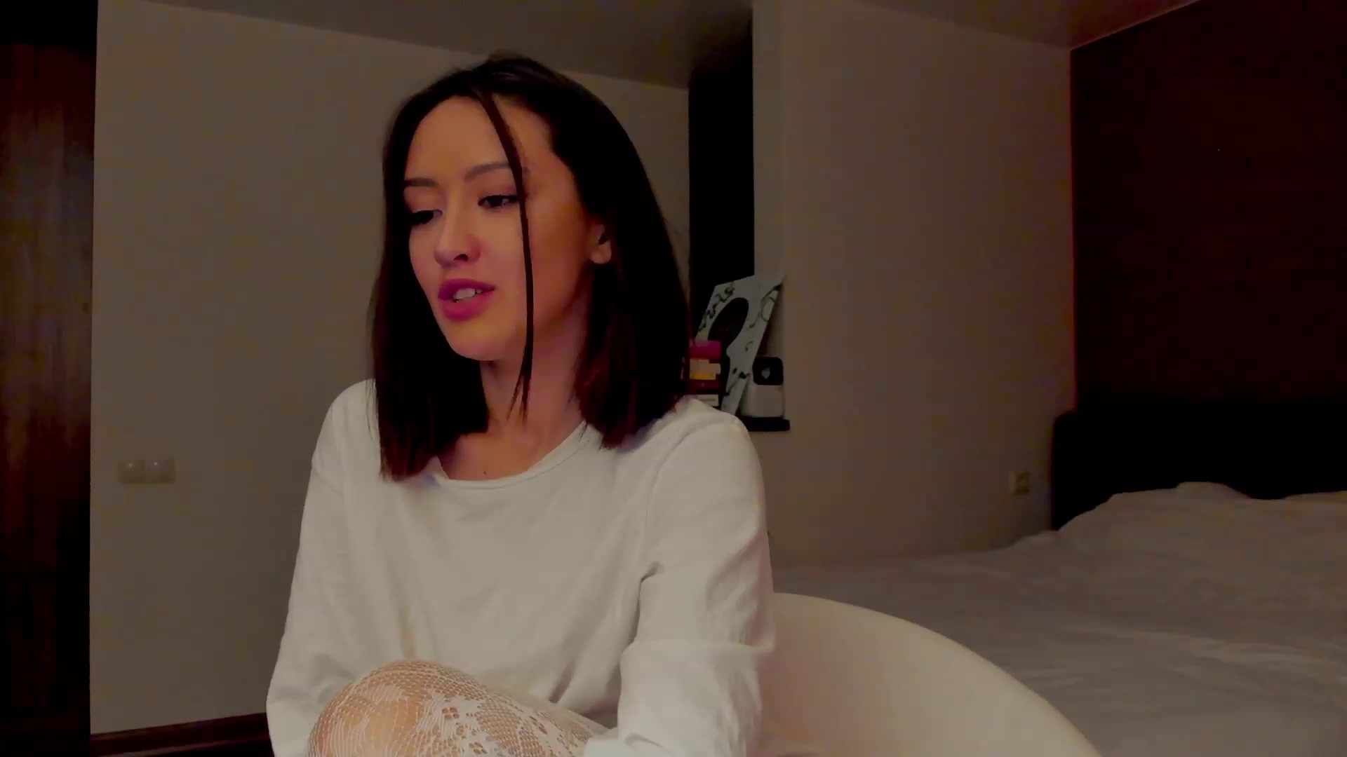 Gallery image thumbnail from AlexaGirl1's myfreecams stream on, 02/25/2024, 16:11 image 4 of 20