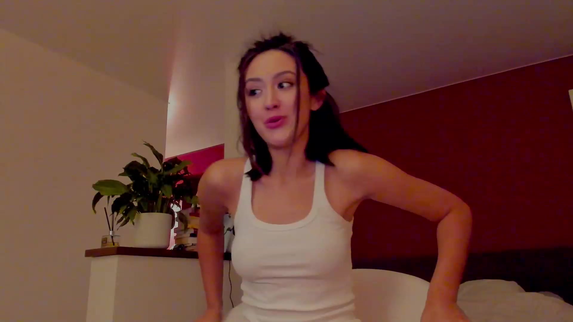 Gallery image thumbnail from AlexaGirl1's myfreecams stream on, 03/03/2024, 15:49 image 14 of 20