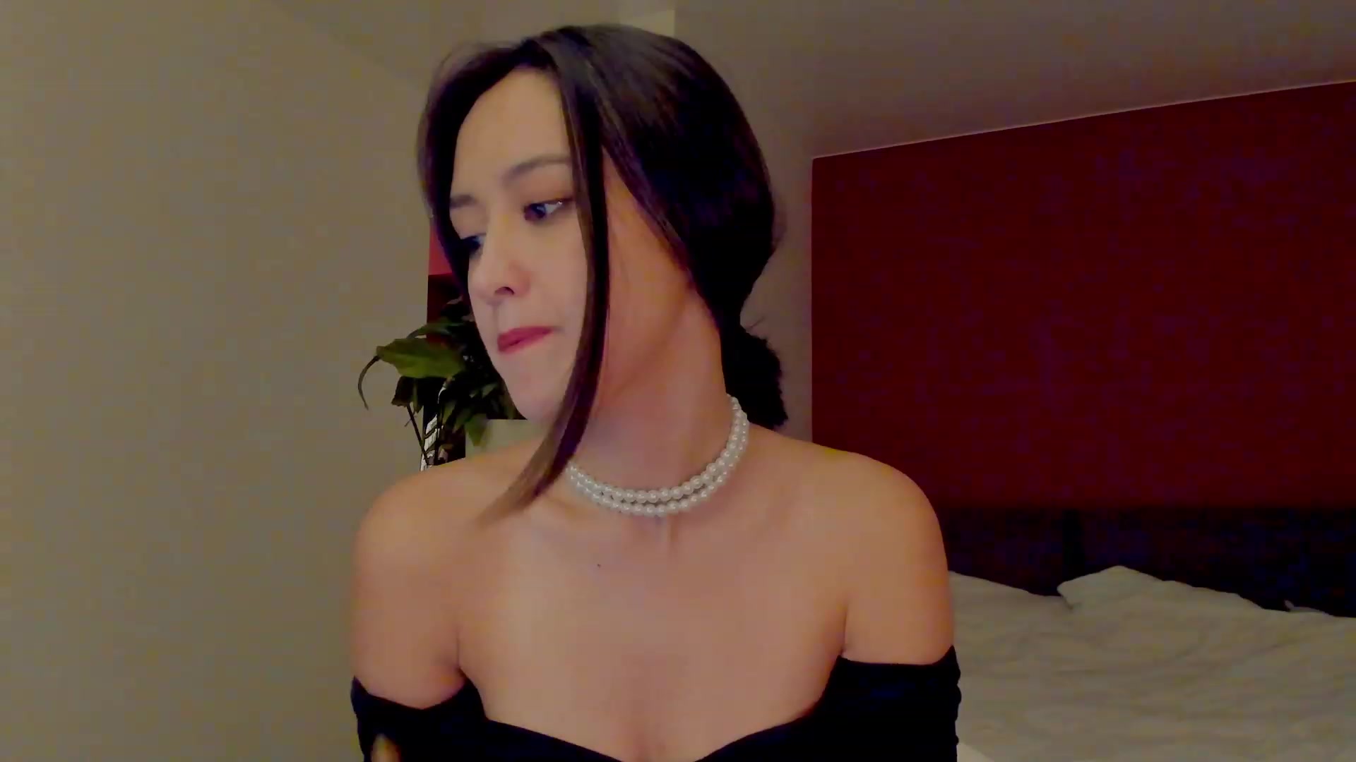 Gallery image thumbnail from AlexaGirl1's myfreecams stream on, 03/08/2024, 18:24 image 1 of 20