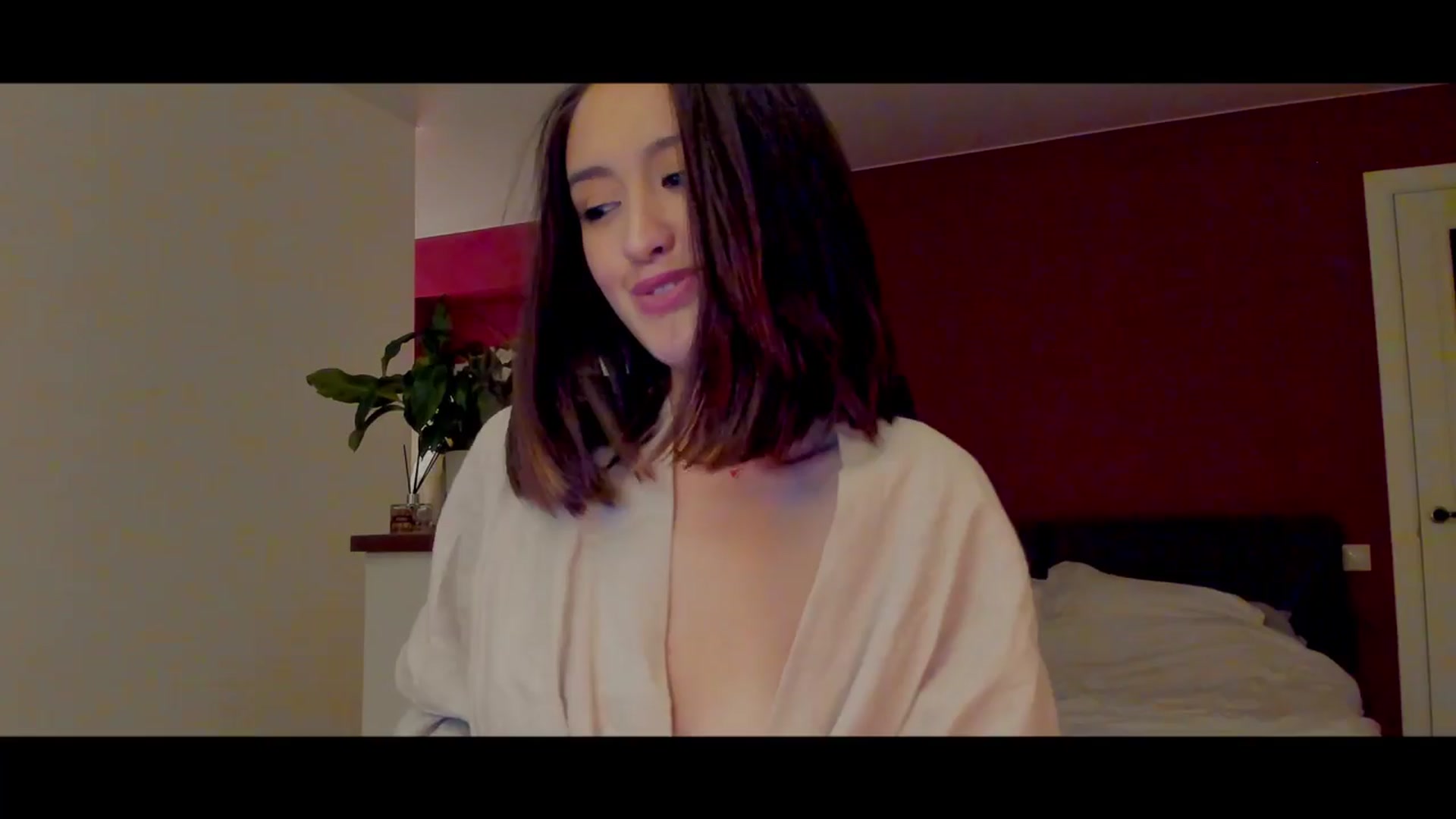 Gallery image thumbnail from AlexaGirl1's myfreecams stream on, 03/21/2024, 17:25 image 18 of 20