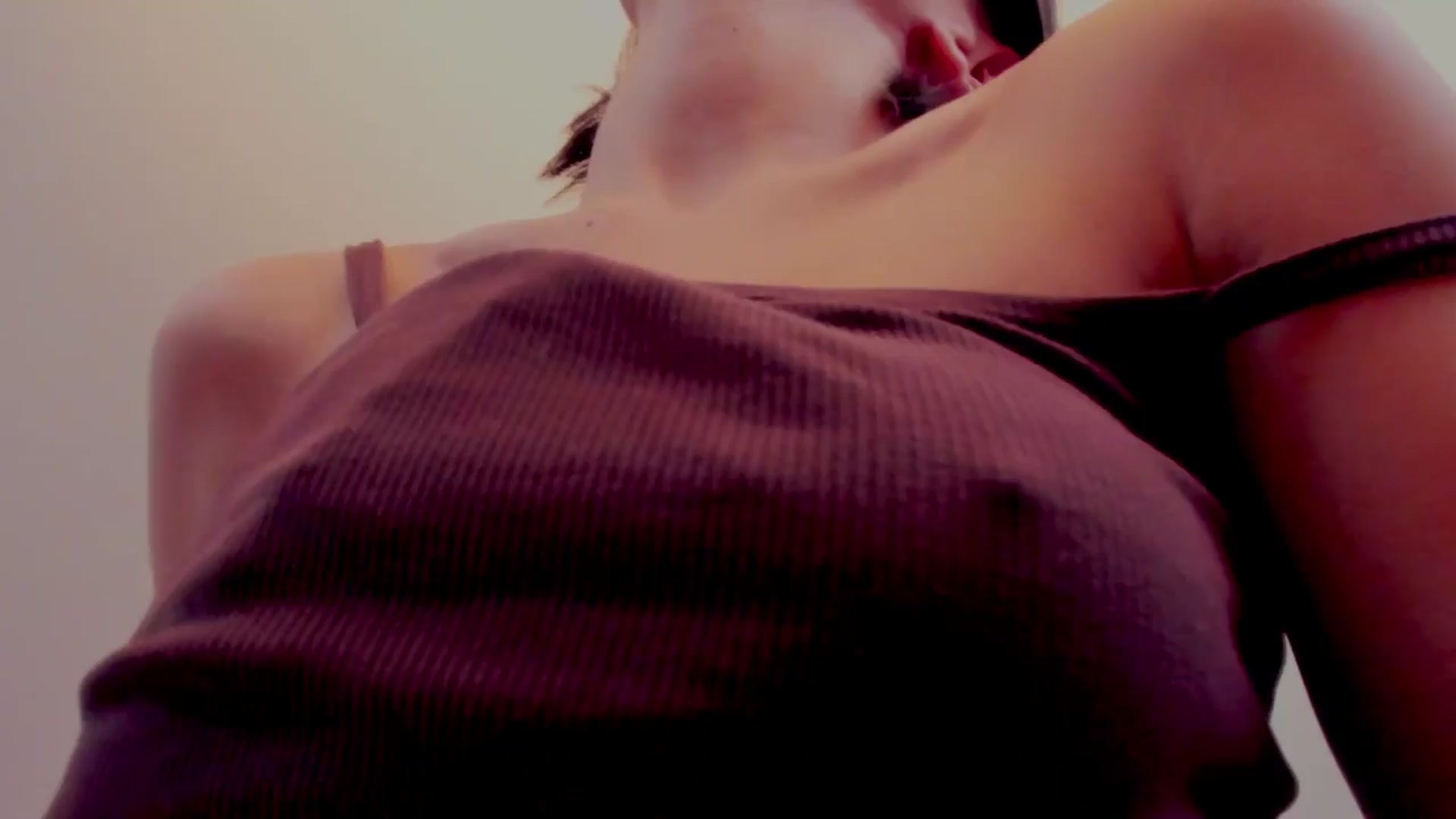 Gallery image thumbnail from AlexaGirl1's myfreecams stream on, 04/12/2024, 08:51 image 16 of 20
