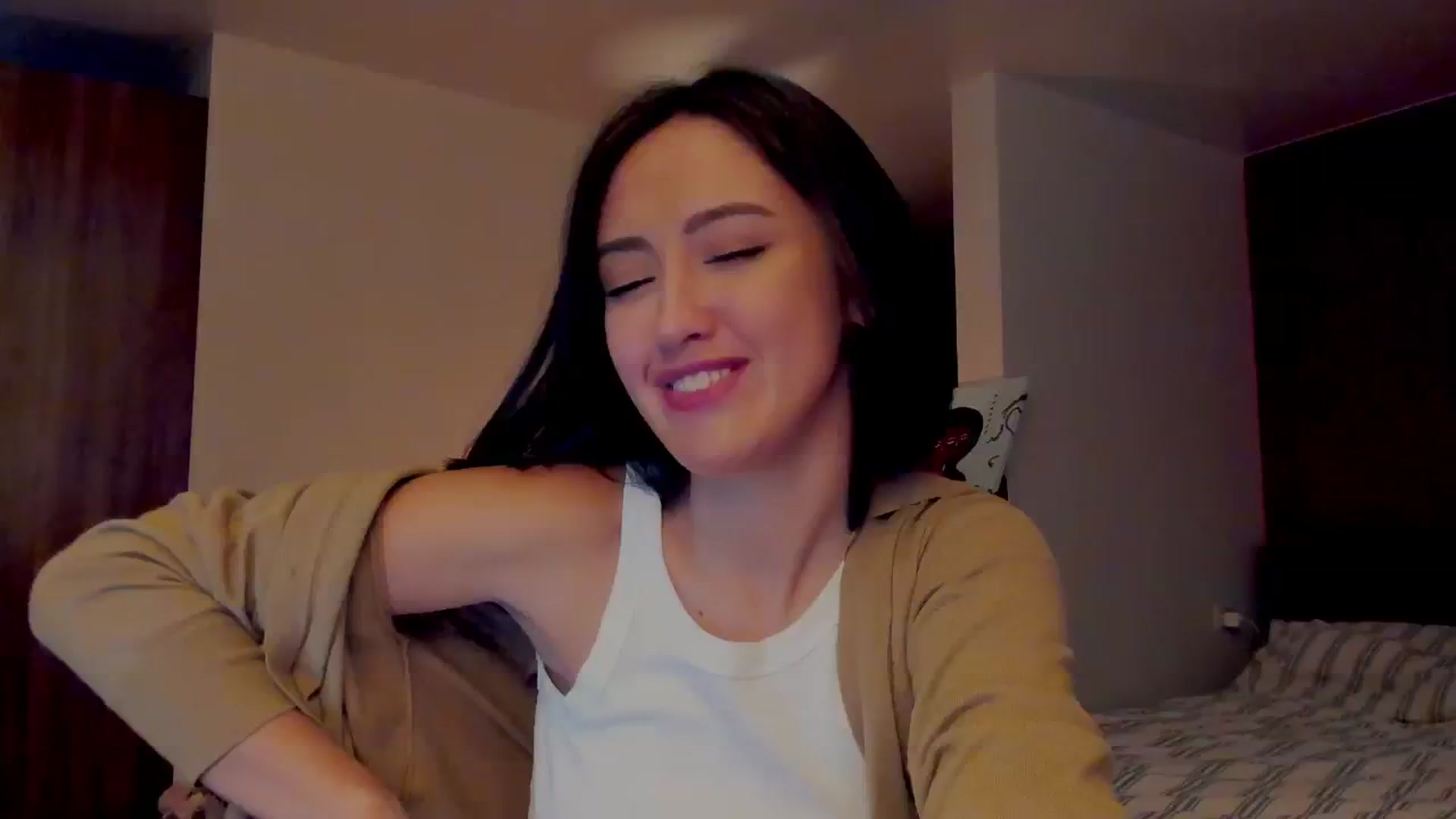 Gallery image thumbnail from AlexaGirl1's myfreecams stream on, 05/18/2024, 16:29 image 7 of 20