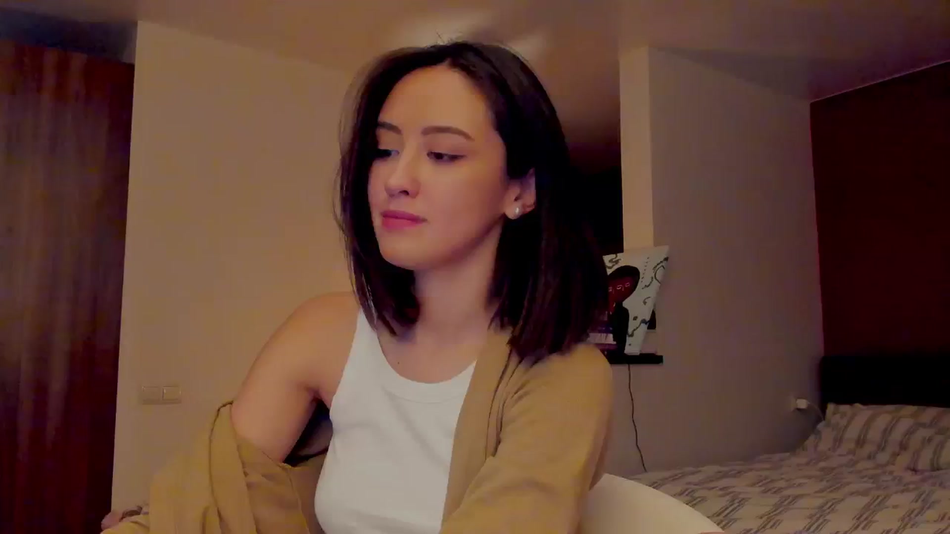 Gallery image thumbnail from AlexaGirl1's myfreecams stream on, 05/18/2024, 16:29 image 17 of 20