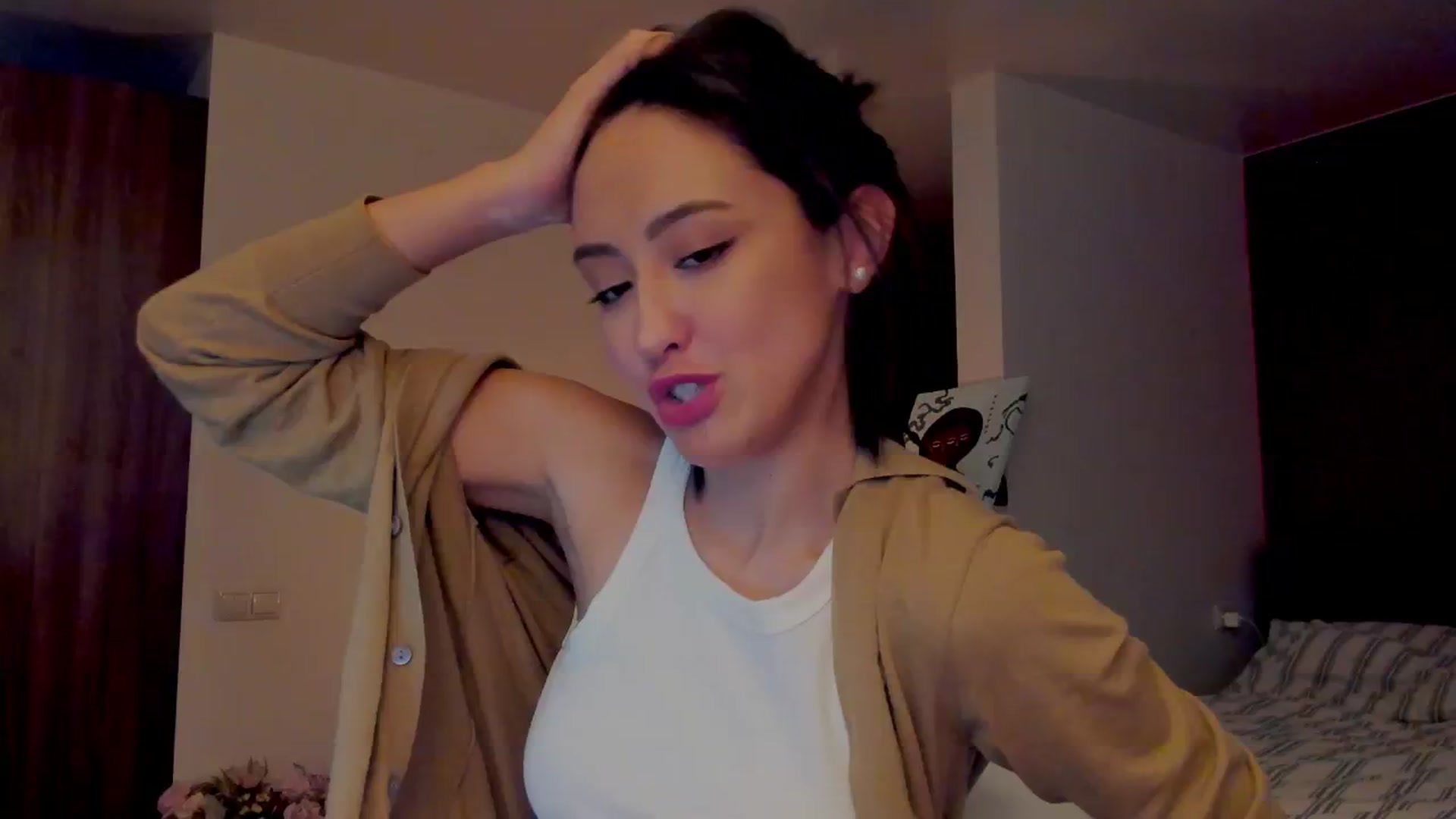 Gallery image thumbnail from AlexaGirl1's myfreecams stream on, 05/18/2024, 16:29 image 2 of 20