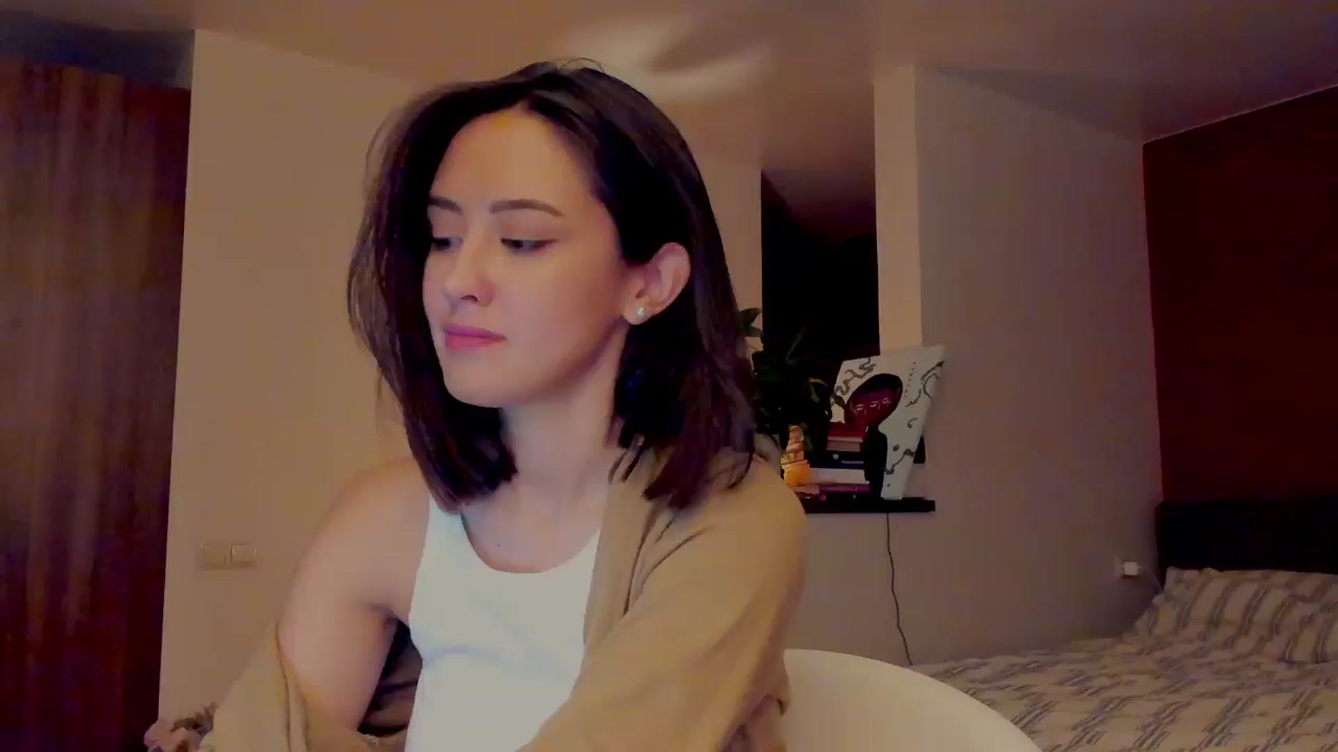 Gallery image thumbnail from AlexaGirl1's myfreecams stream on, 05/18/2024, 16:29 image 15 of 20