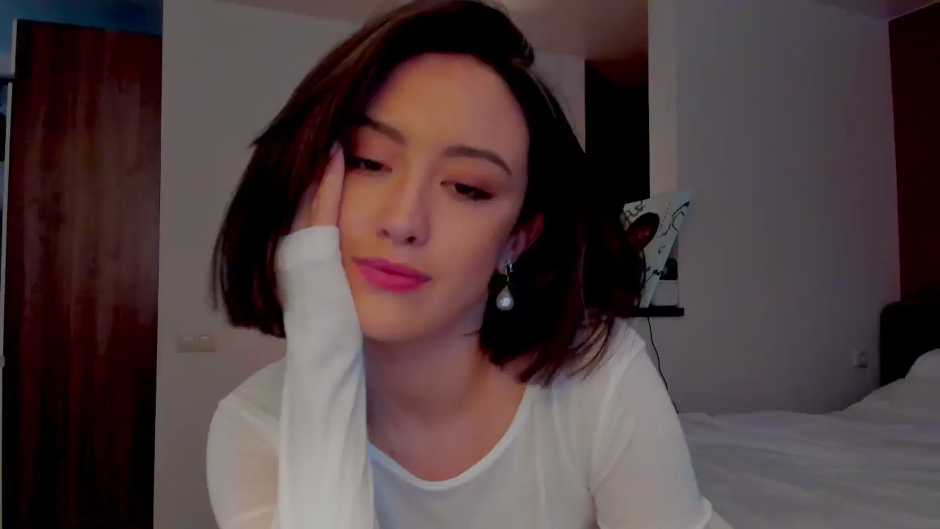 Gallery image thumbnail from AlexaGirl1's myfreecams stream on, 05/29/2024, 16:00 image 2 of 20