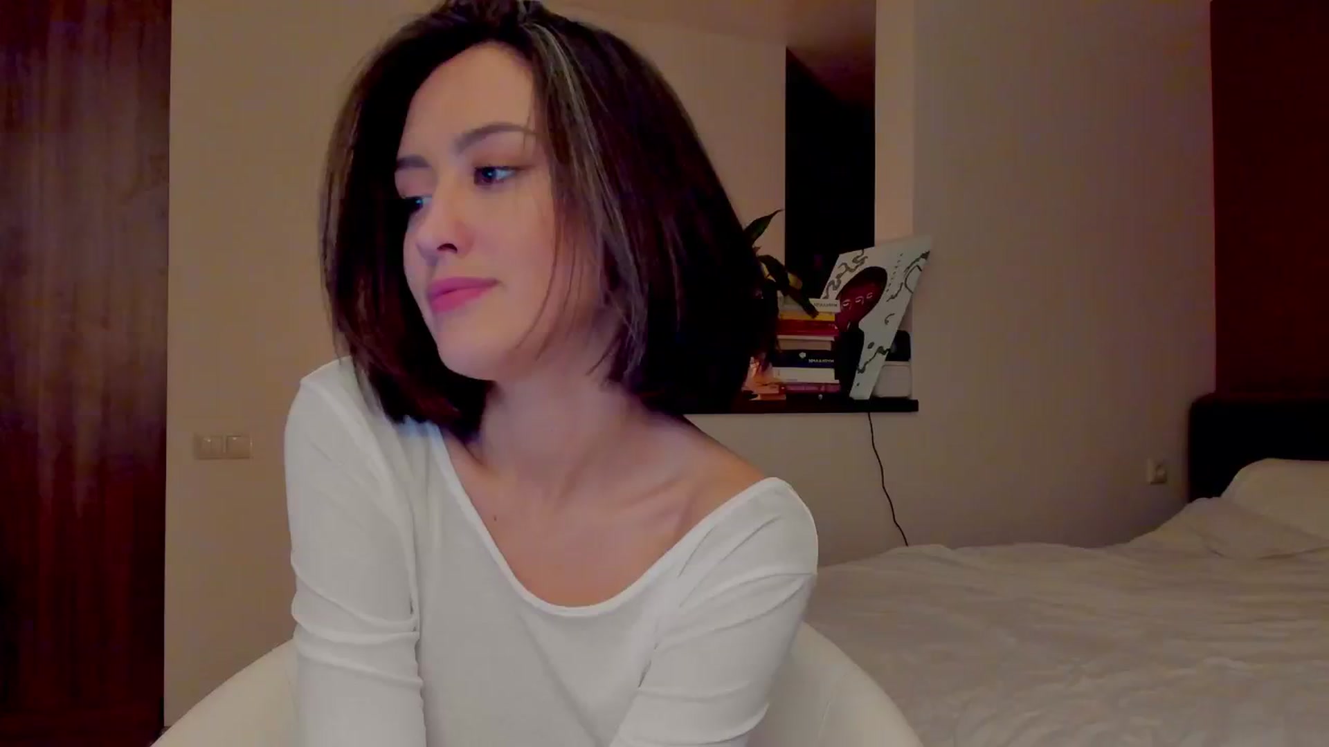 Gallery image thumbnail from AlexaGirl1's myfreecams stream on, 05/29/2024, 19:06 image 1 of 20