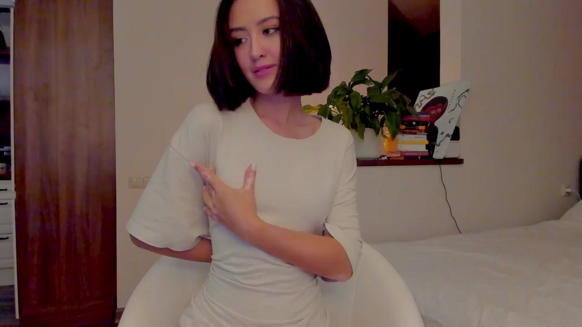 Gallery image thumbnail from AlexaGirl1's myfreecams stream on, 06/05/2024, 16:37 image 7 of 20