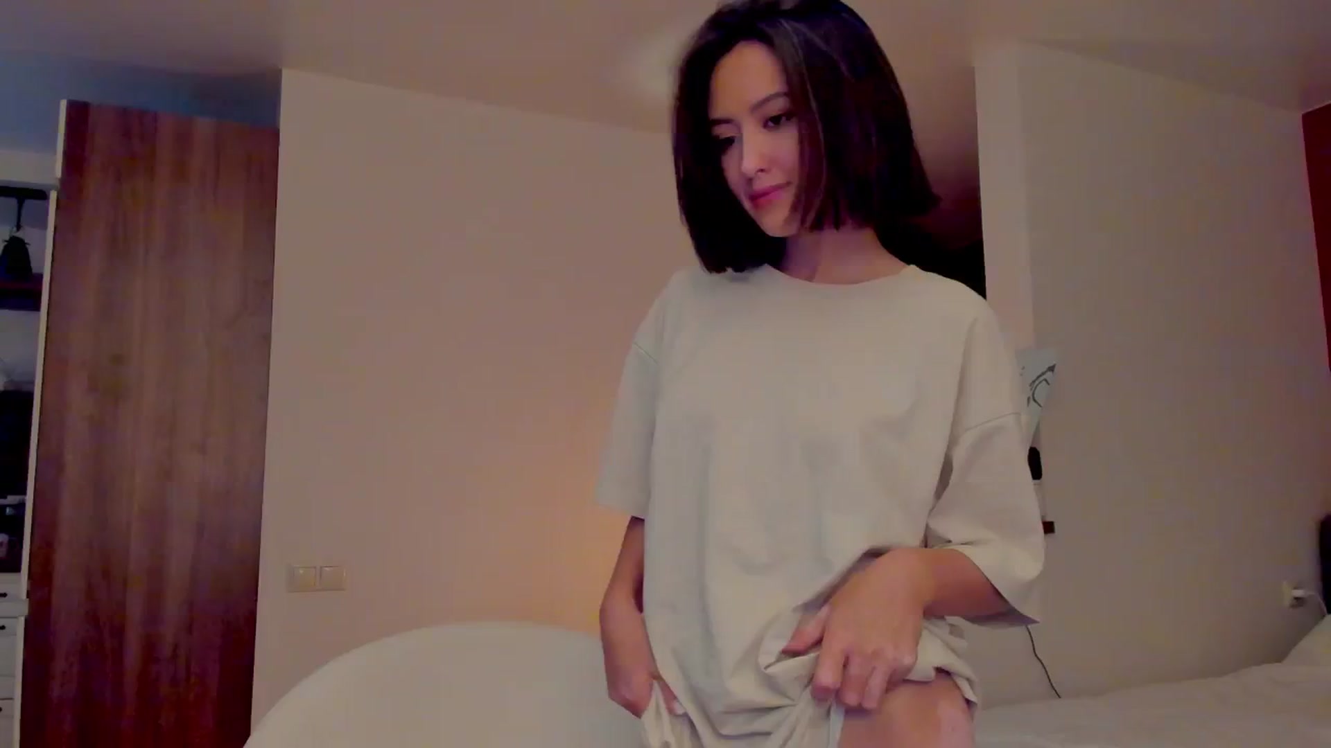 Gallery image thumbnail from AlexaGirl1's myfreecams stream on, 06/05/2024, 16:37 image 15 of 20